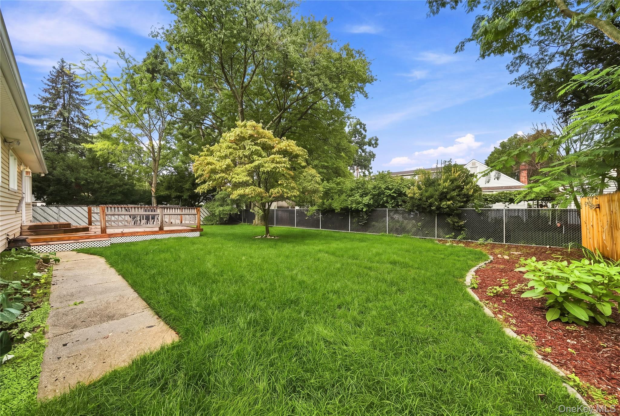 23 Roy Avenue Property Photo 19