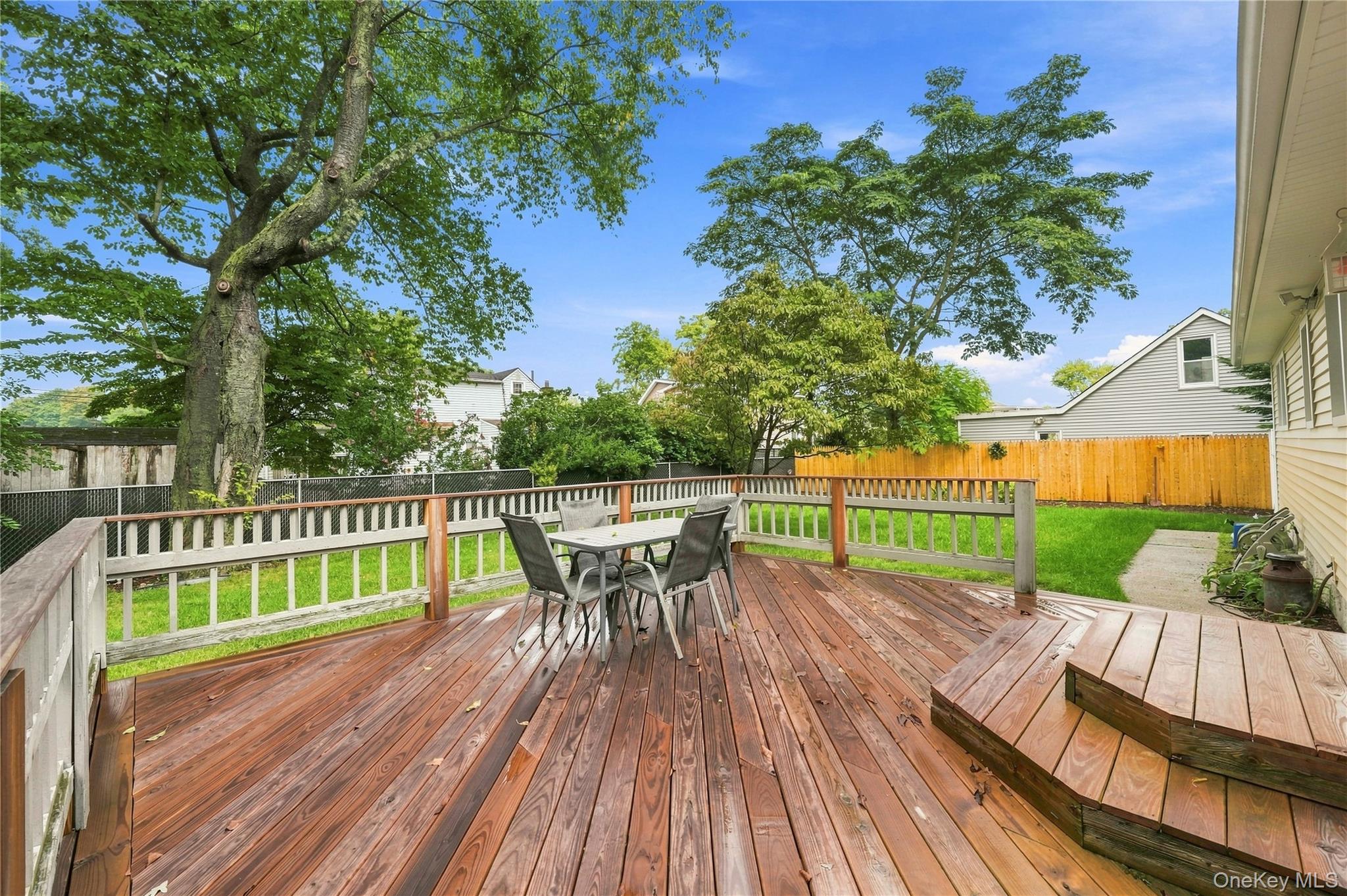 23 Roy Avenue Property Photo 20