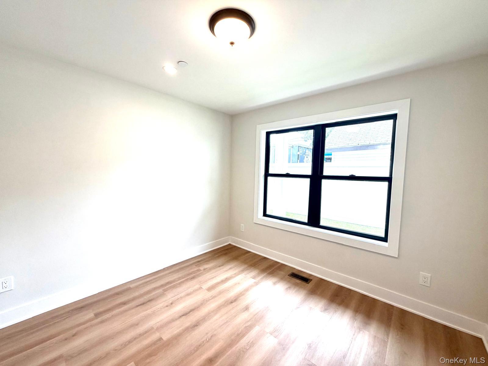 161 Union Avenue 5 Property Photo 8