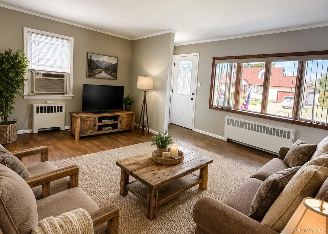 7 Crown Street Property Photo 6