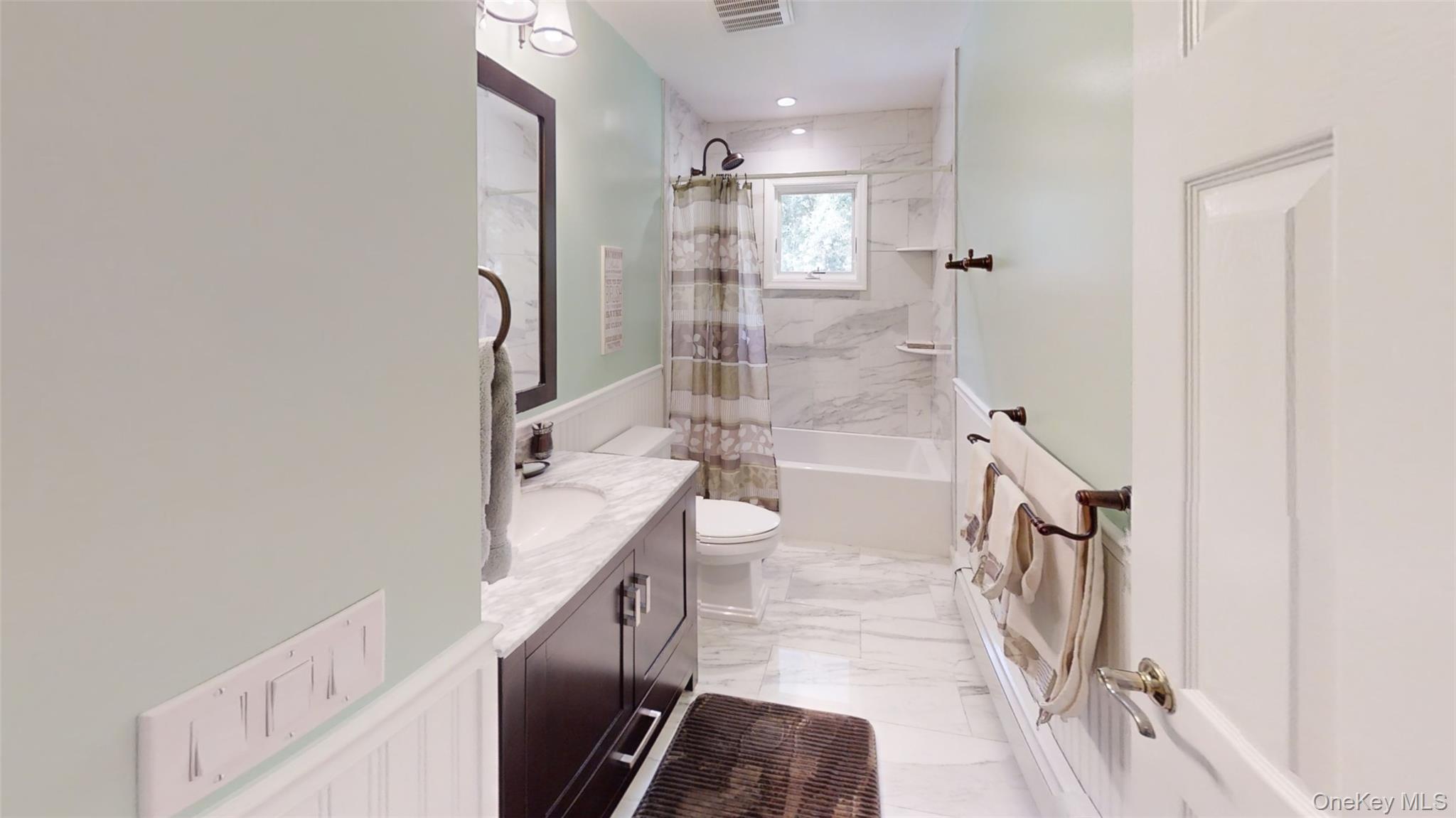 79 Yaphank Avenue Property Photo 11