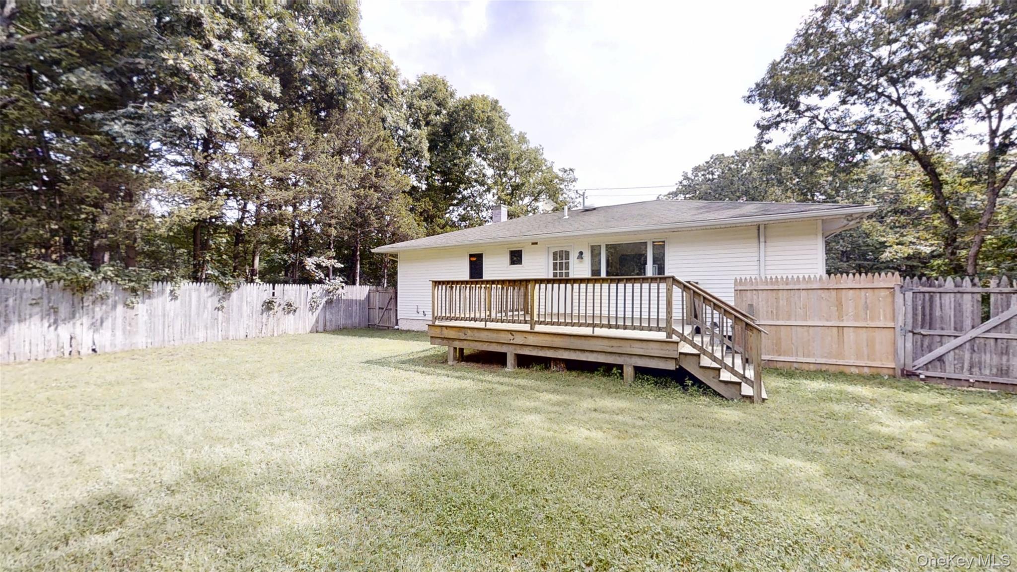 79 Yaphank Avenue Property Photo 13