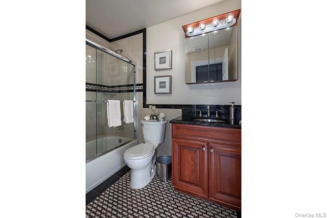5000 Townhouse Drive 3002 Property Photo 9