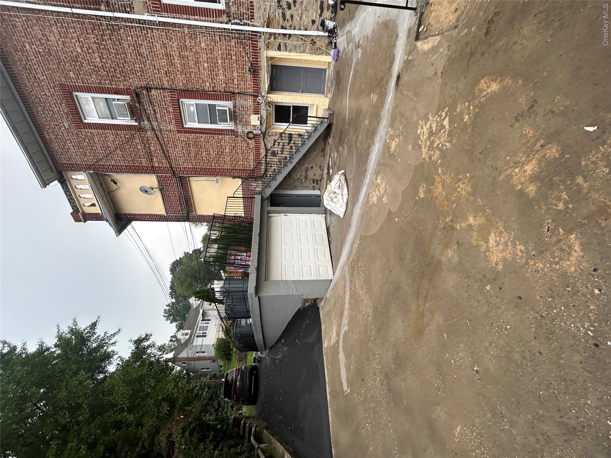 10 Hillbright Terrace Property Photo 3