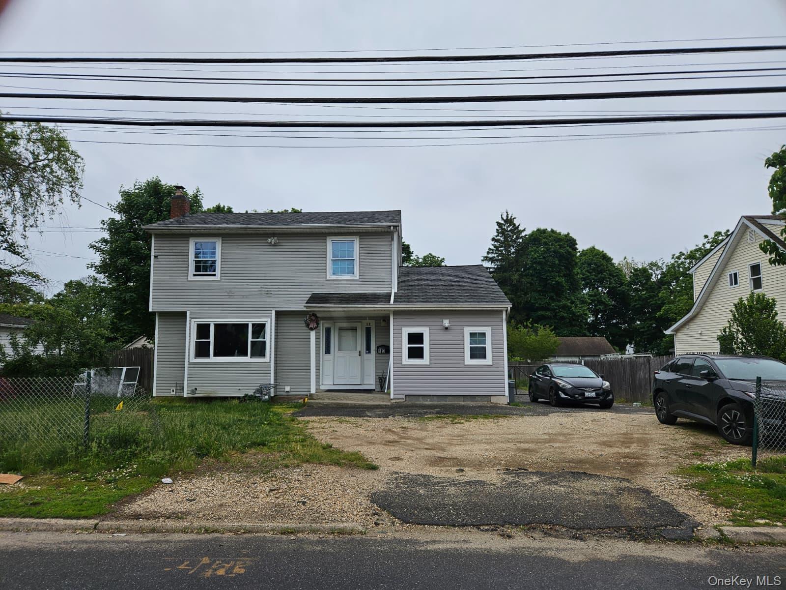 19 W 11 Street Property Photo 1