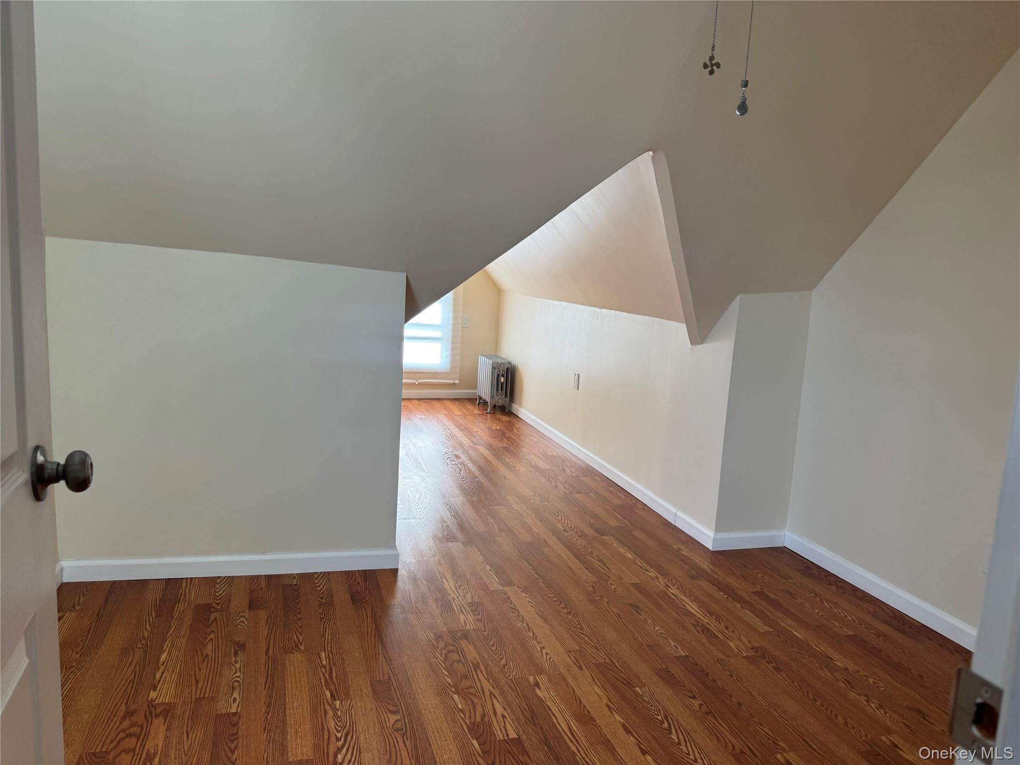 1046360 Property Photo 8