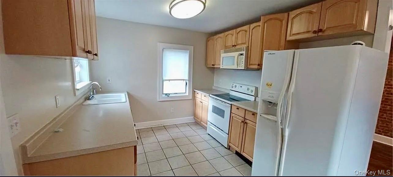 12 Elizabeth Street Property Photo 10