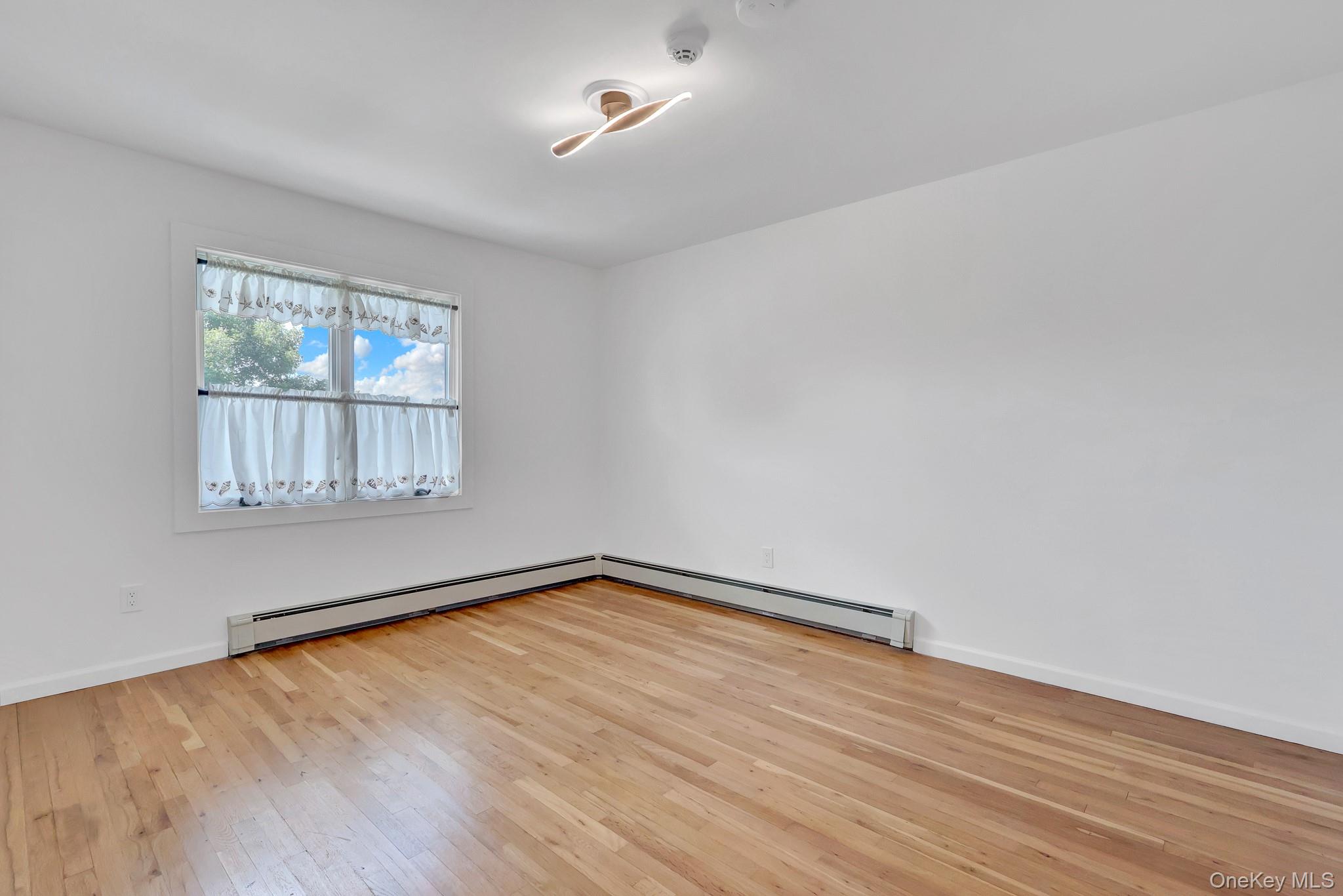 204 Bayview Avenue Property Photo 10