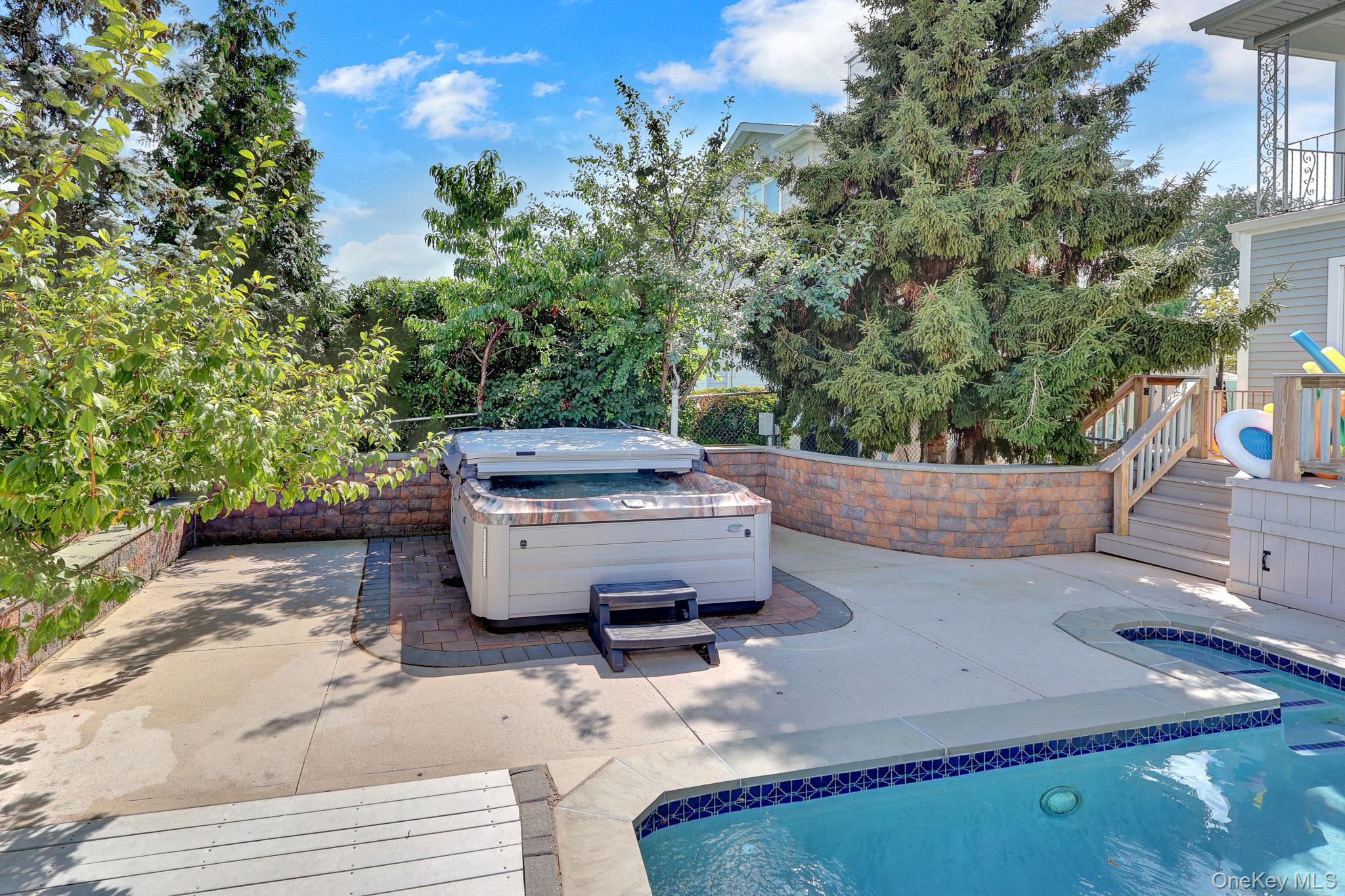 204 Bayview Avenue Property Photo 23