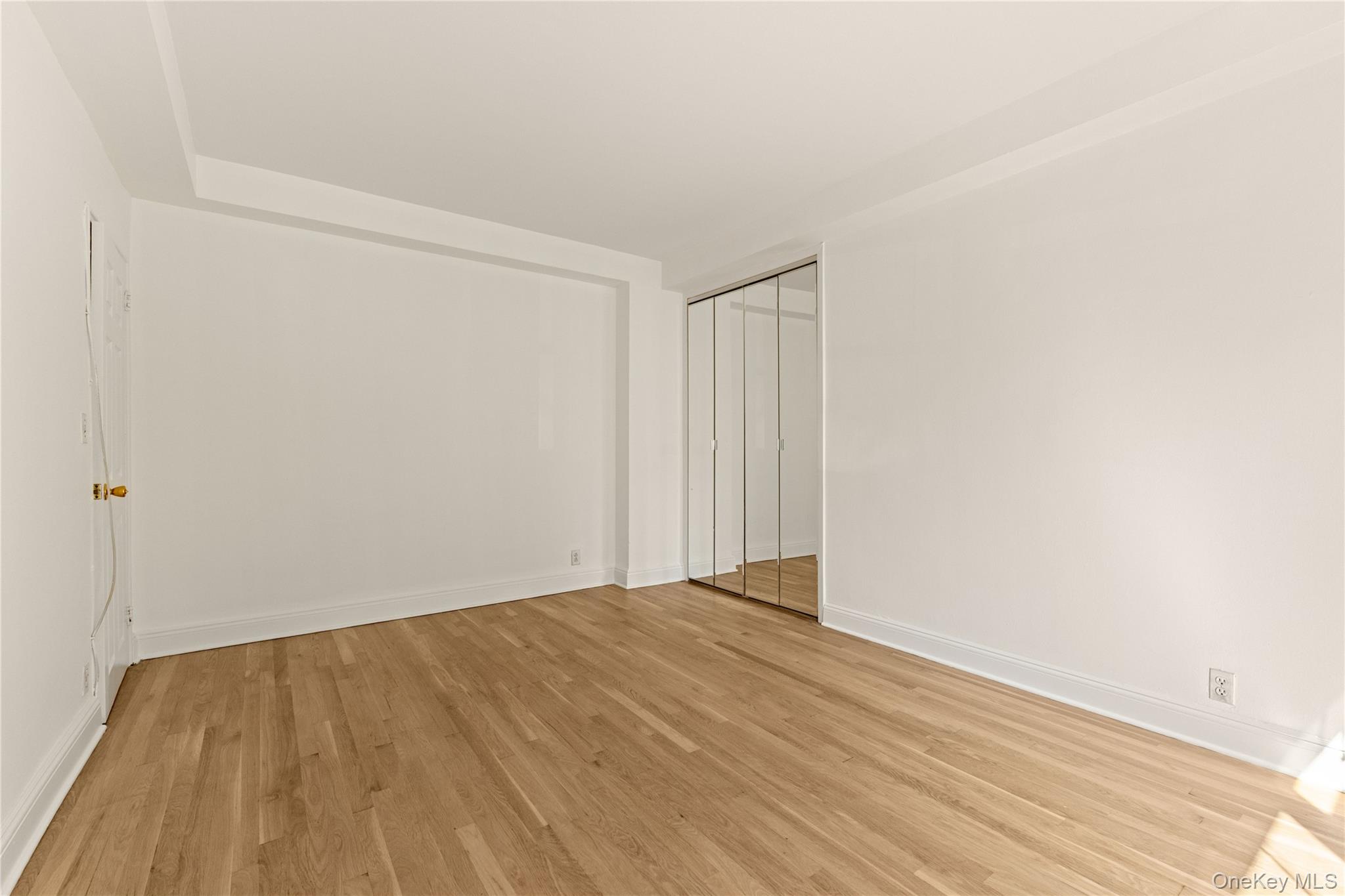 99-40 63 Road 1e Property Photo 3