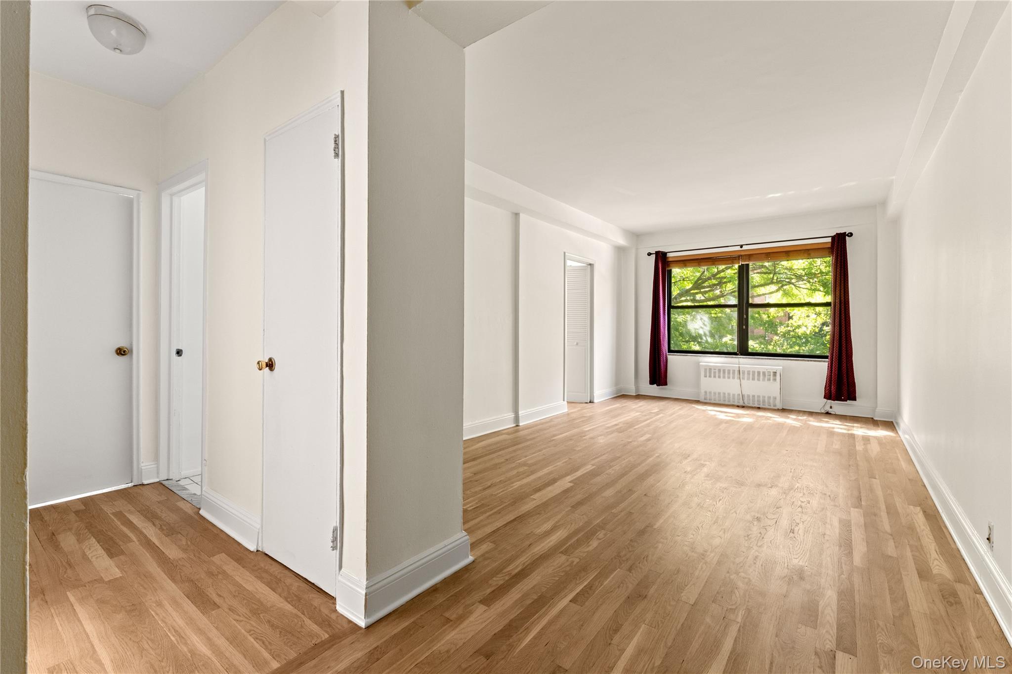 99-40 63 Road 1e Property Photo 4