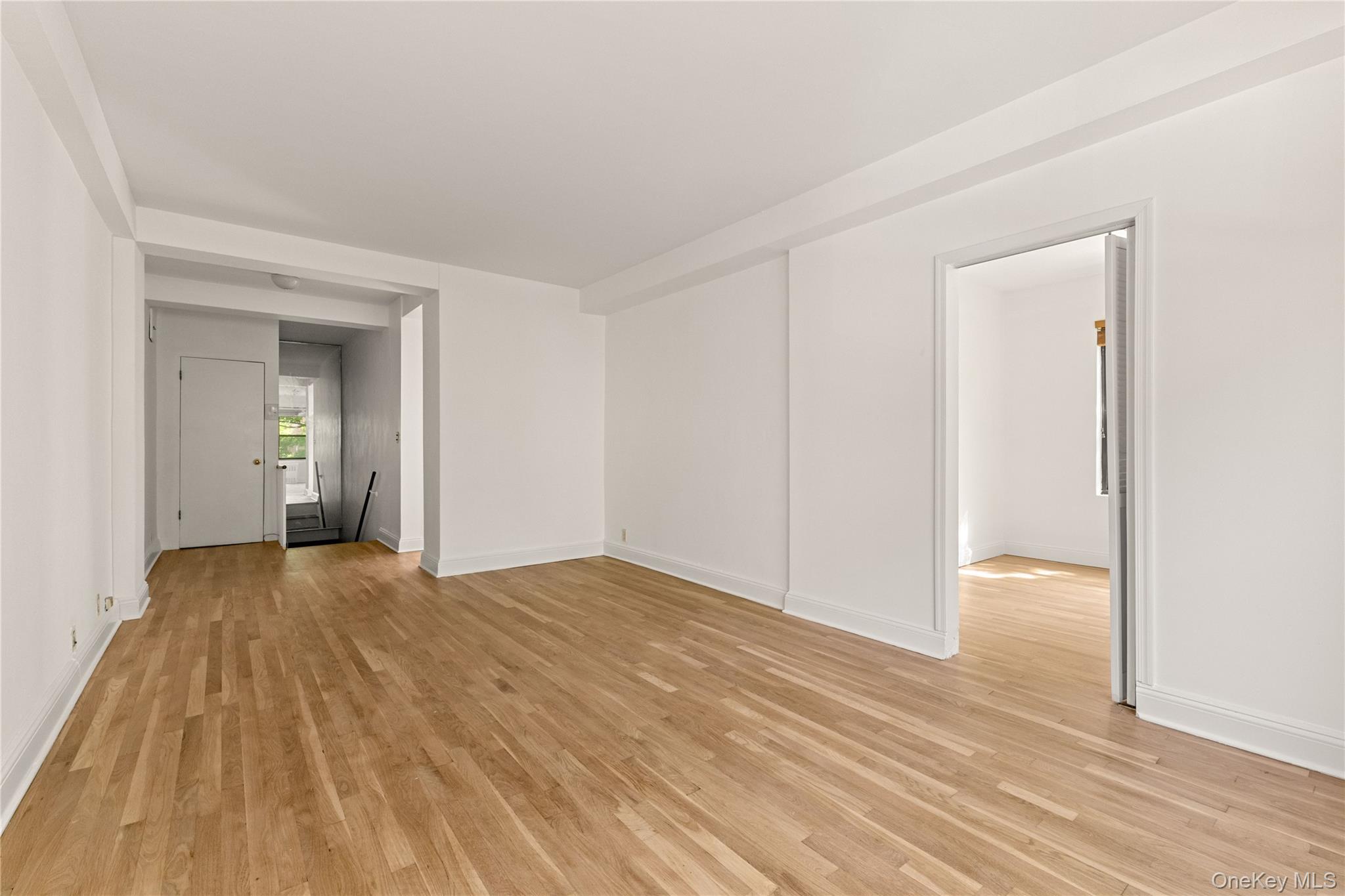 99-40 63 Road 1e Property Photo 5