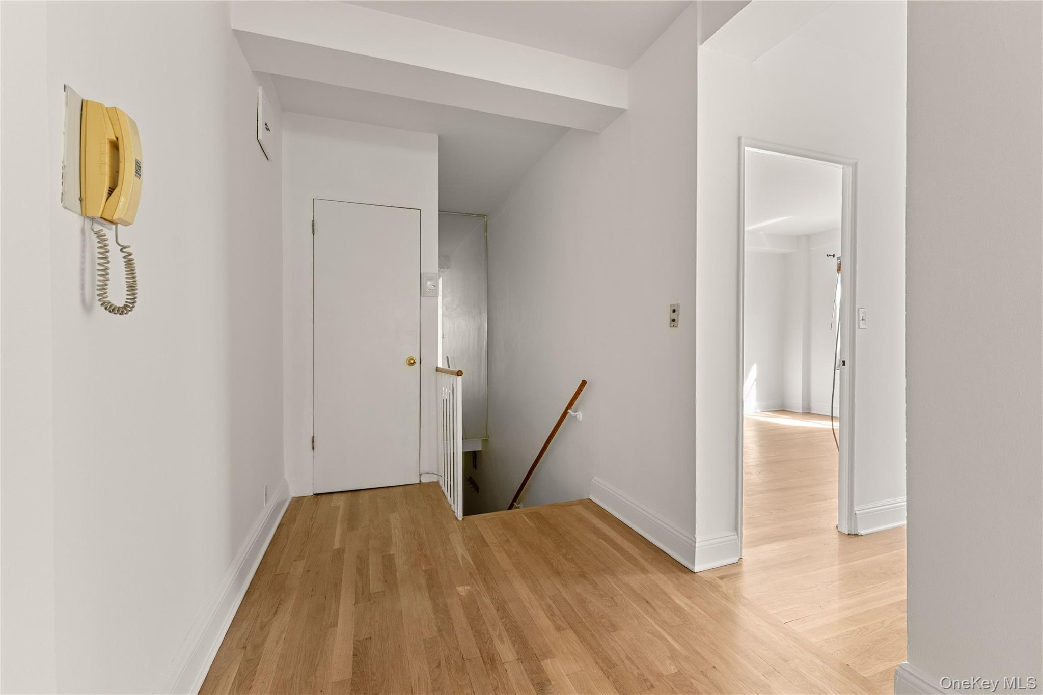 99-40 63 Road 1e Property Photo 6