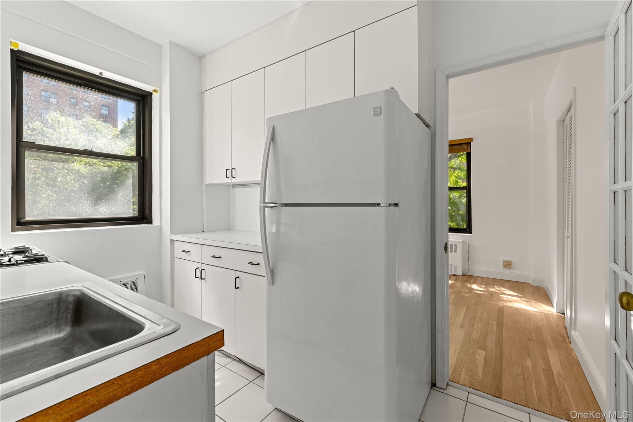 99-40 63 Road 1e Property Photo 13