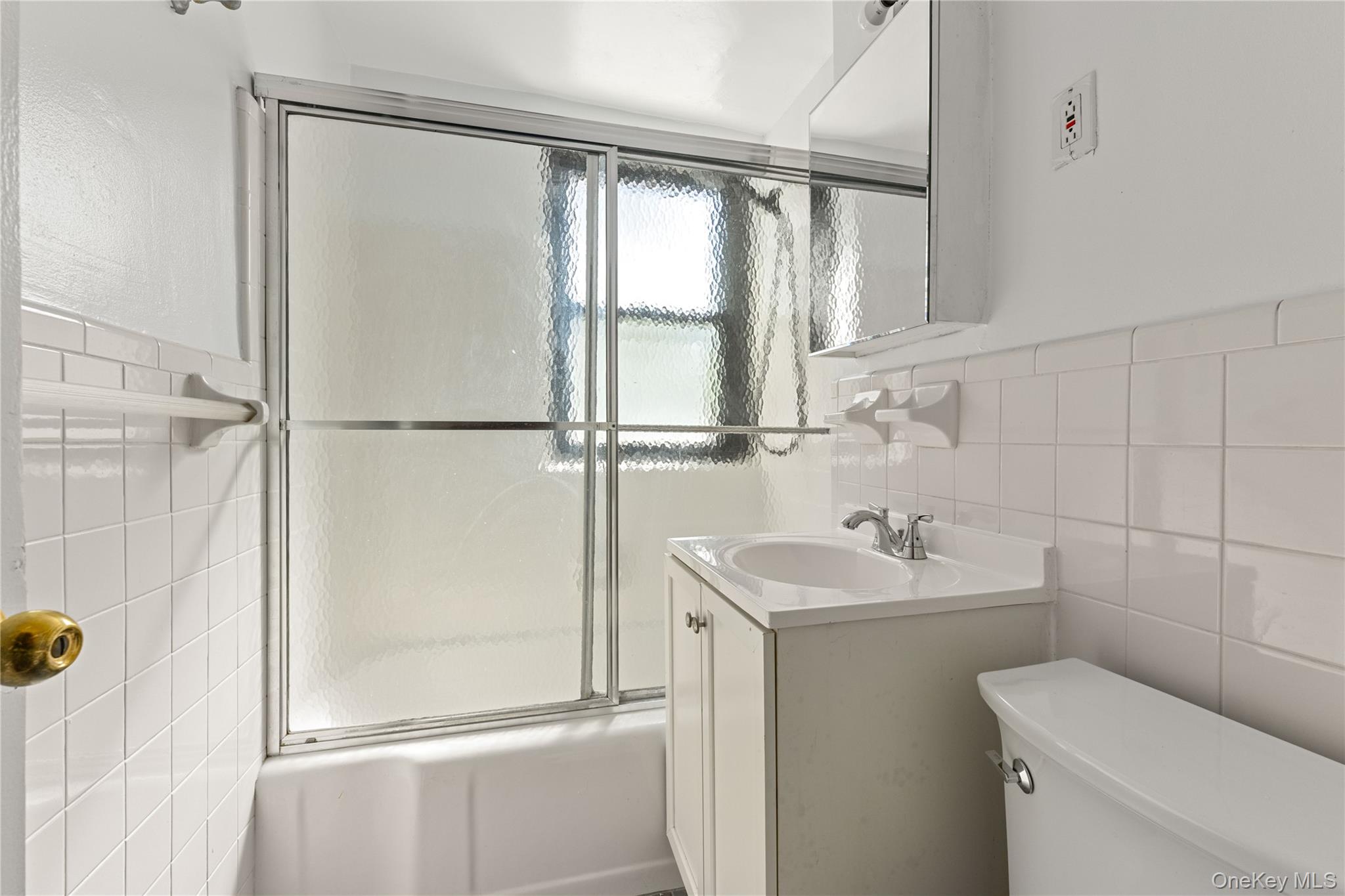99-40 63 Road 1e Property Photo 15