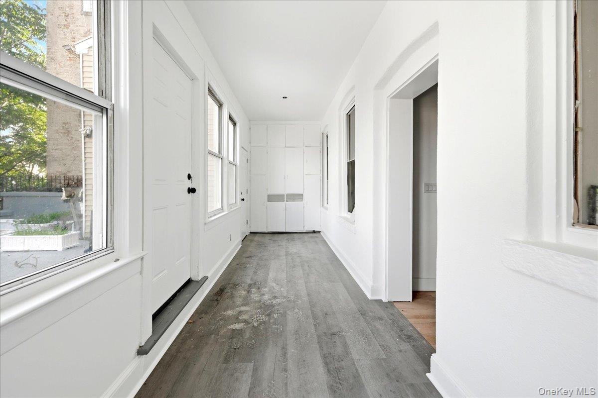 35 Lawrence Street 1 Property Photo 4