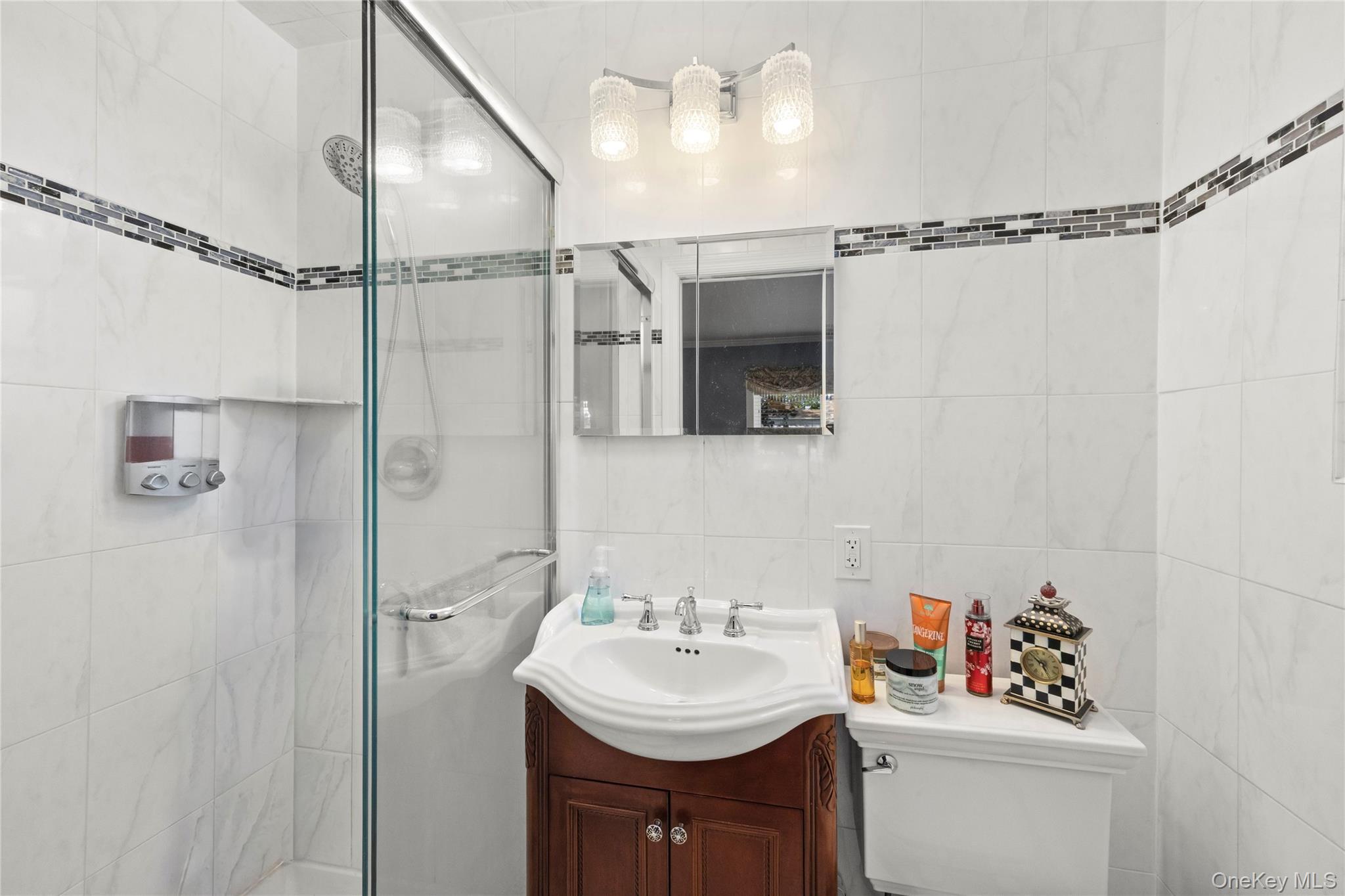 7 Monterey Drive Property Photo 23