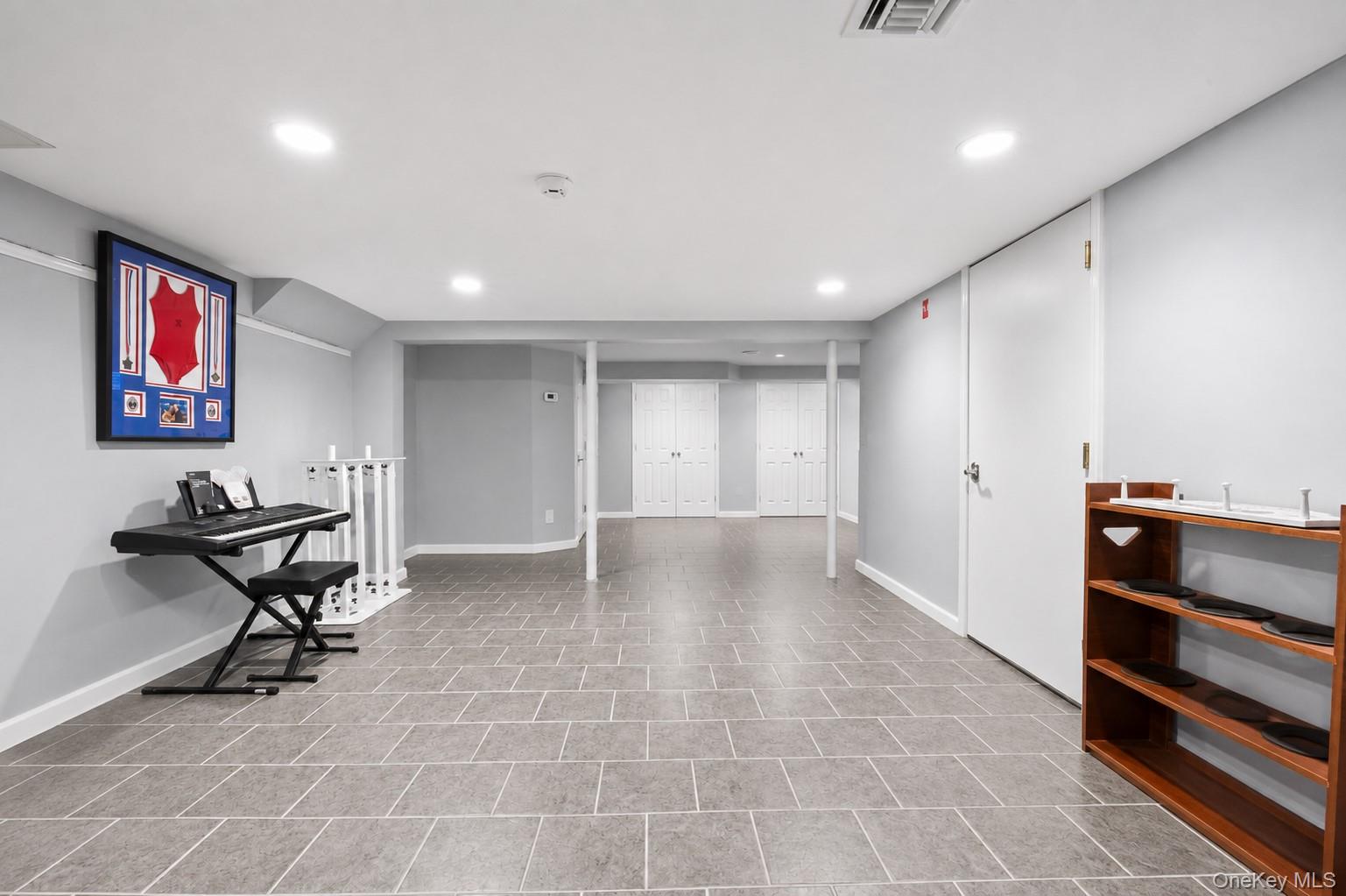 7 Monterey Drive Property Photo 33