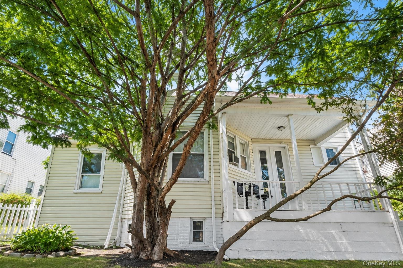 124 Union Avenue Property Photo 2
