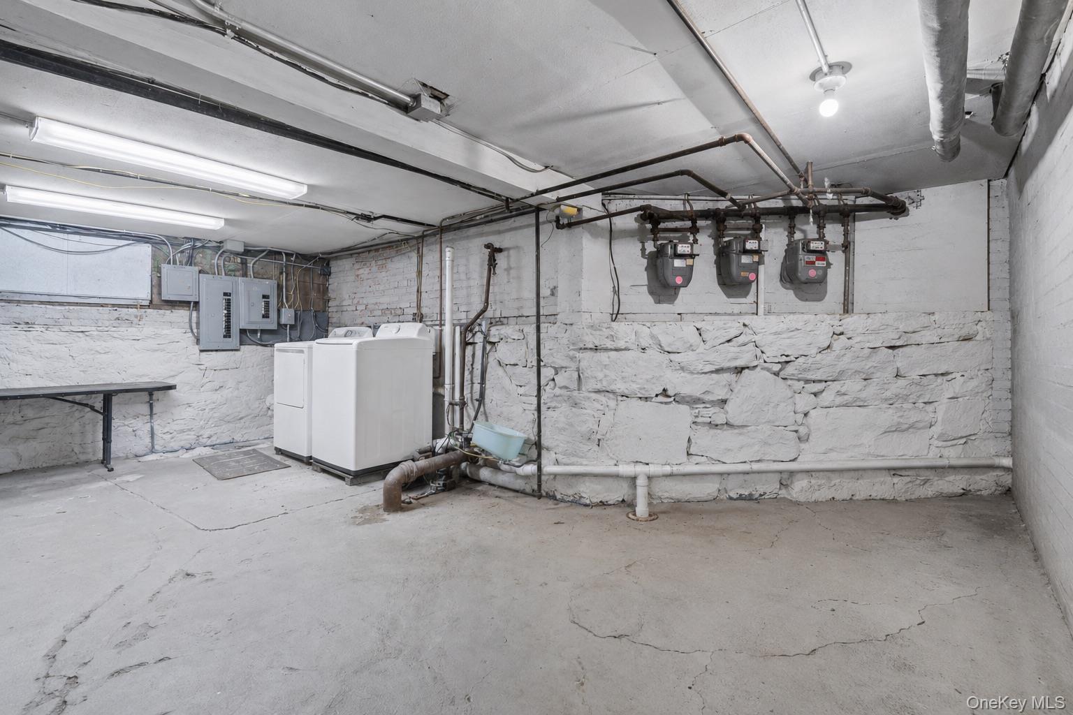 124 Union Avenue Property Photo 22