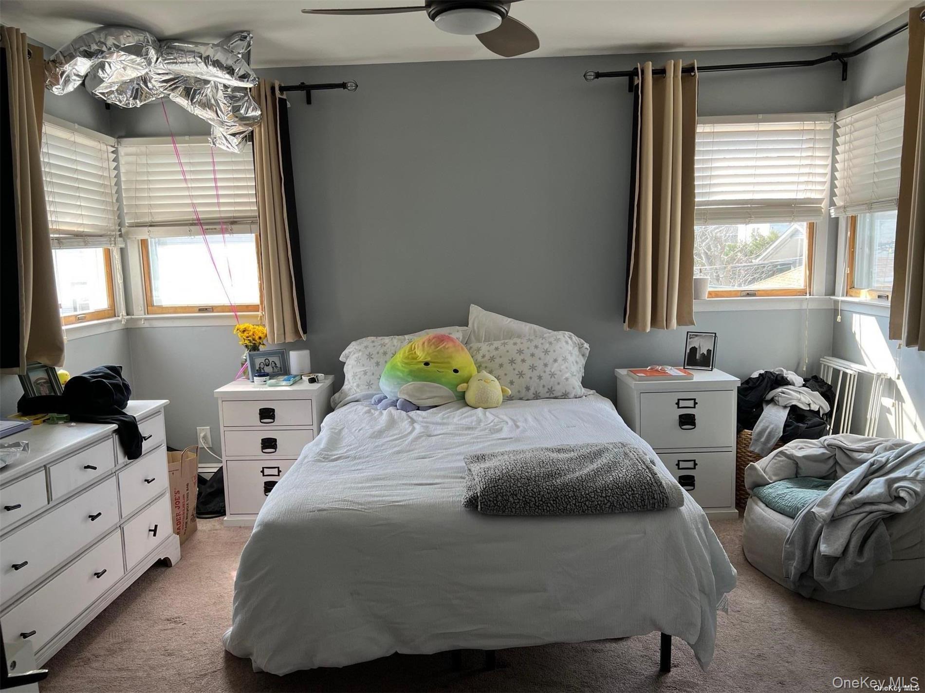 563 Neptune Boulevard Upper Property Photo 6