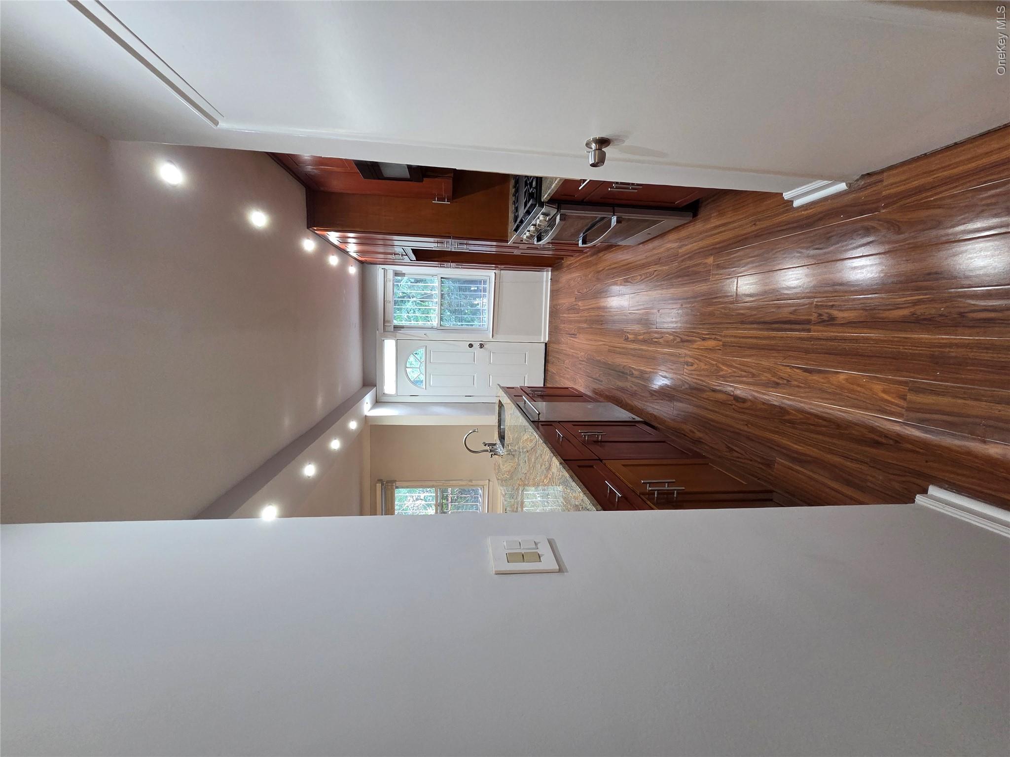 2129 Muliner Avenue Property Photo 7