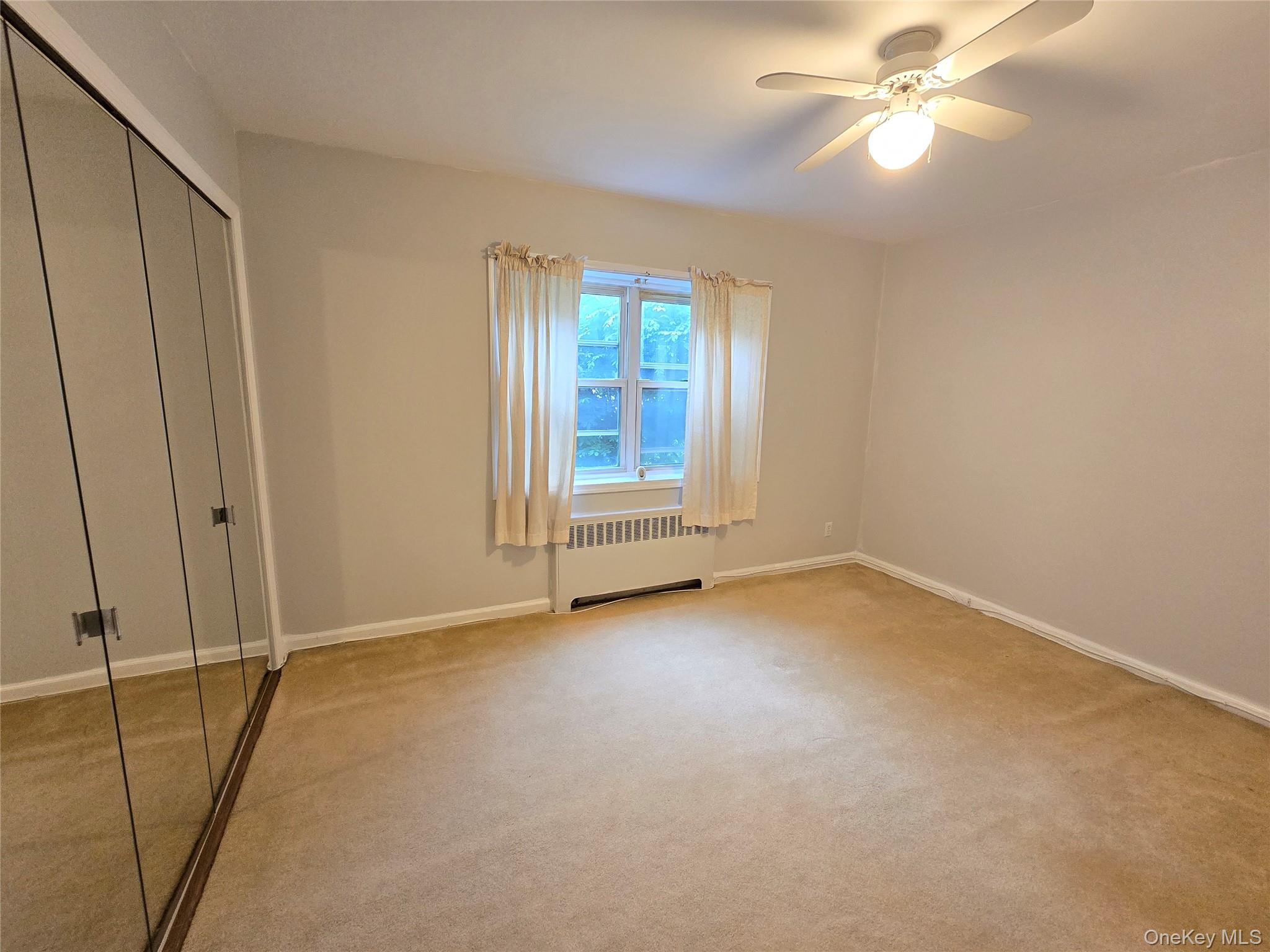320 S Broadway T4 Property Photo 7