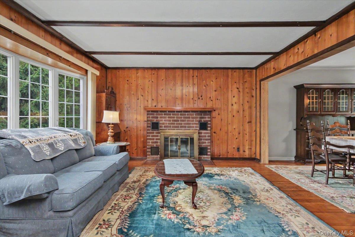 2978 Springhurst Court Property Photo 8