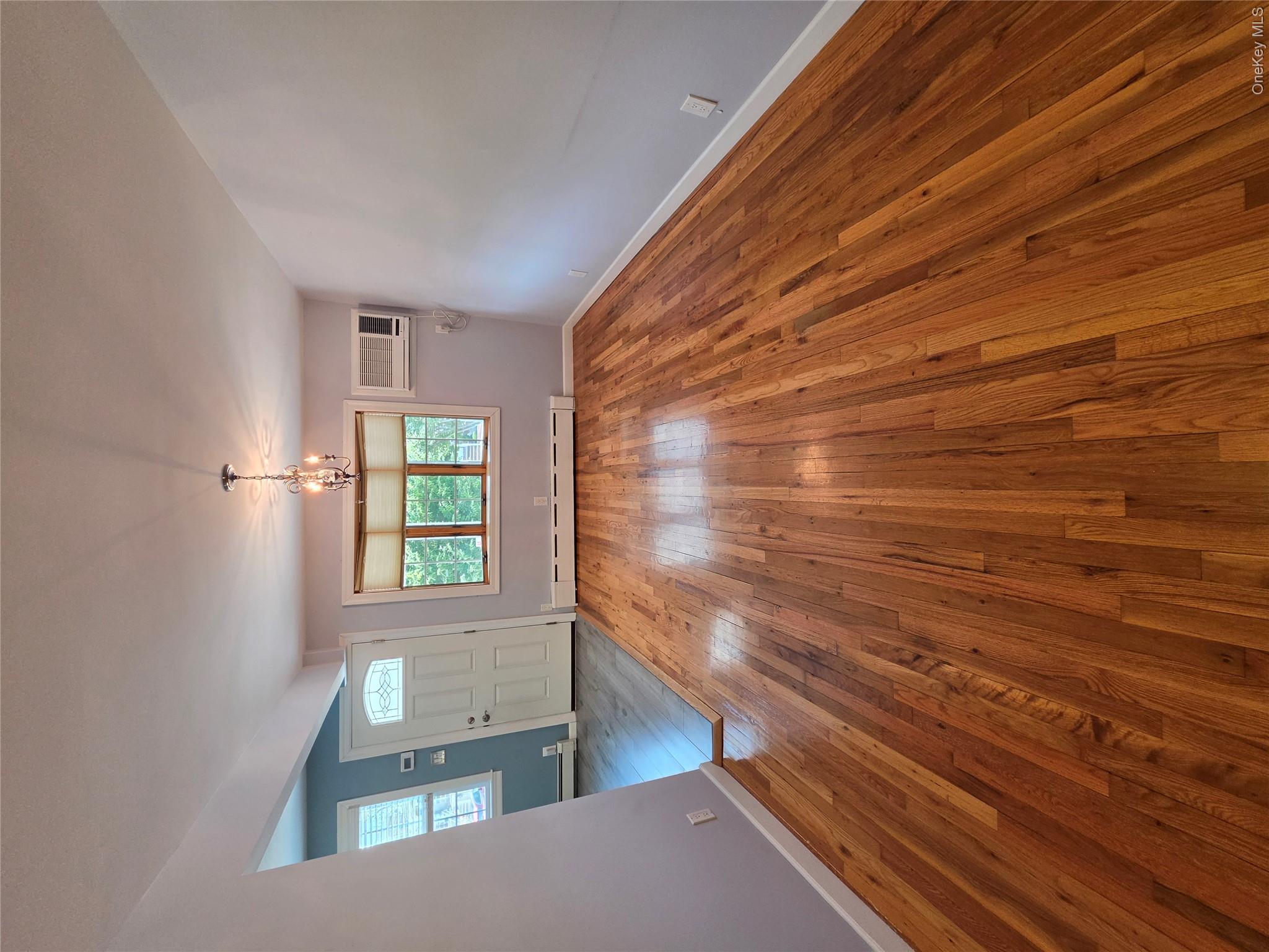164-15 98th Street Property Photo 7