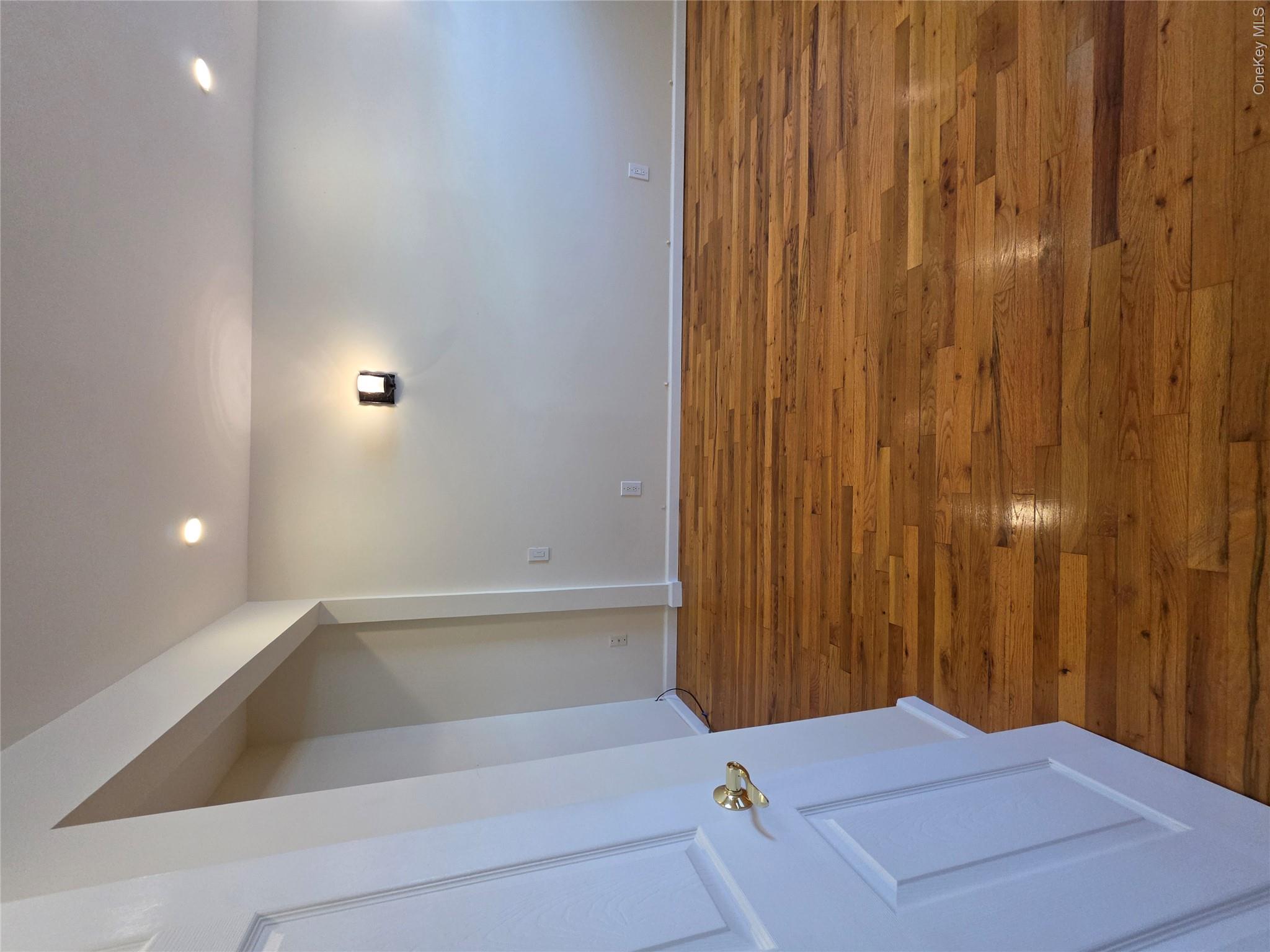 164-15 98th Street Property Photo 11