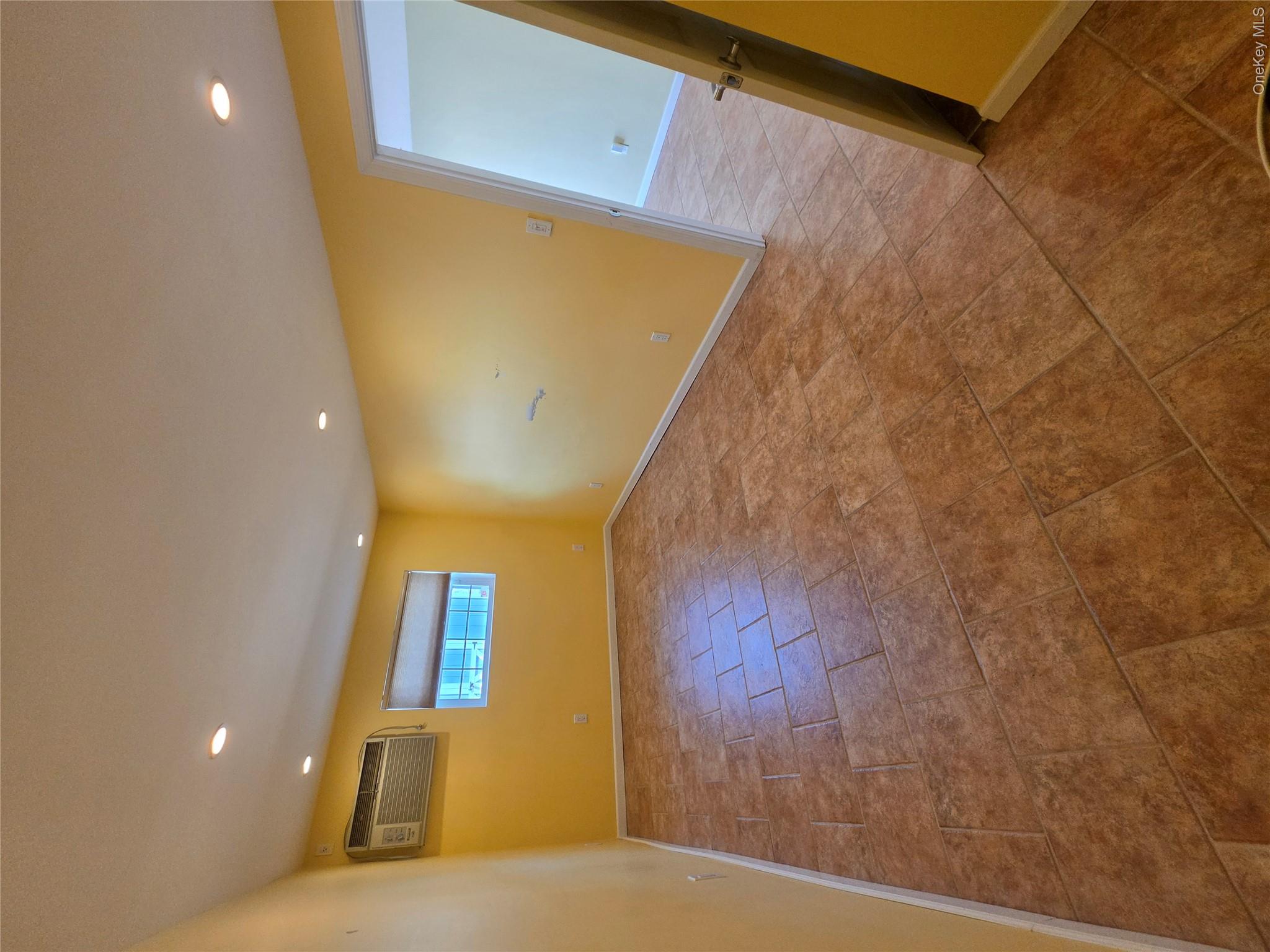 164-15 98th Street Property Photo 18