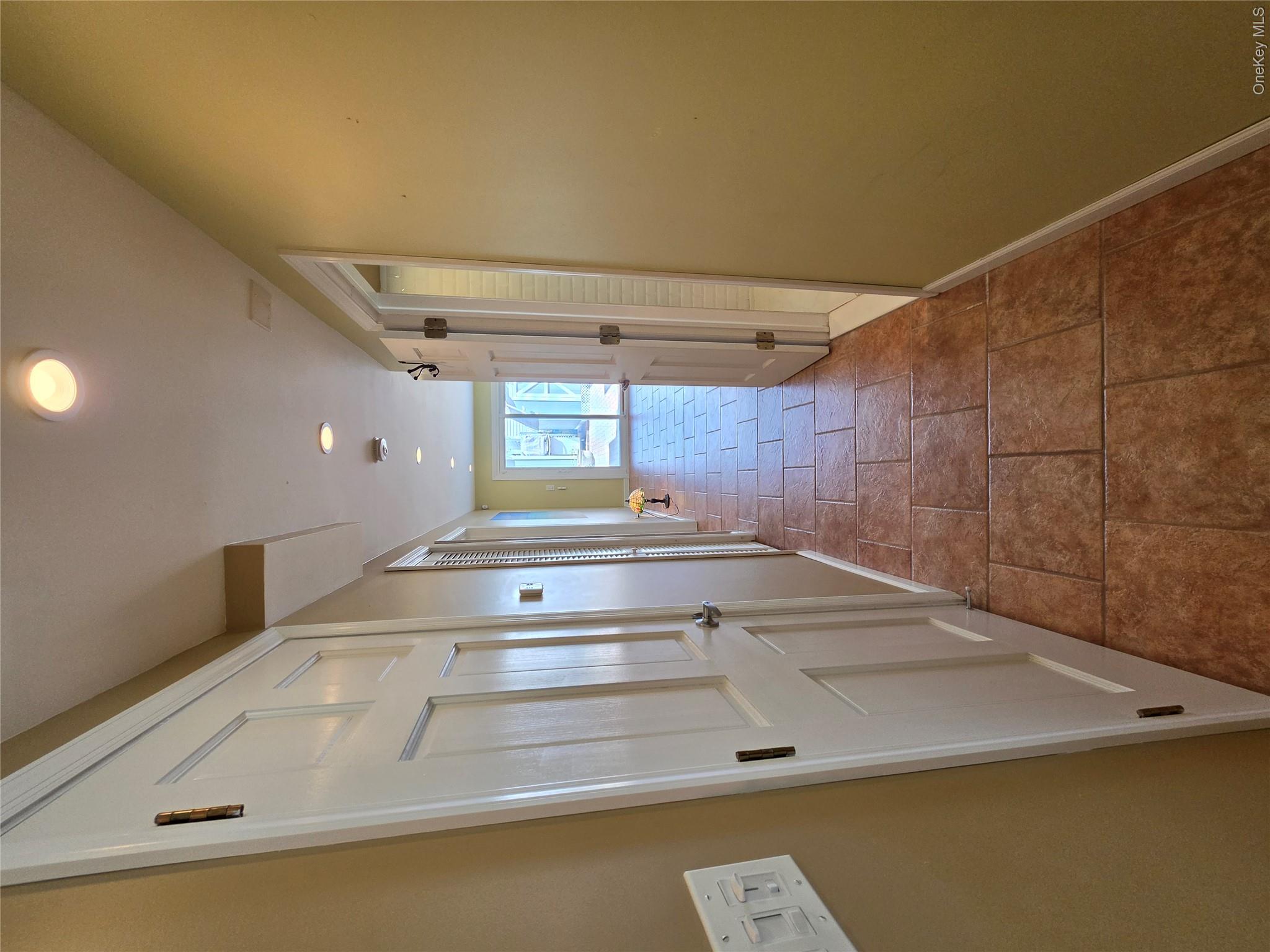164-15 98th Street Property Photo 22