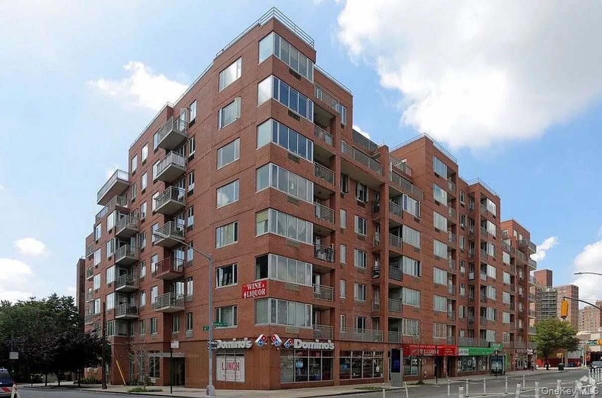 6314 Queens Boulevard 3E Property Photo 1
