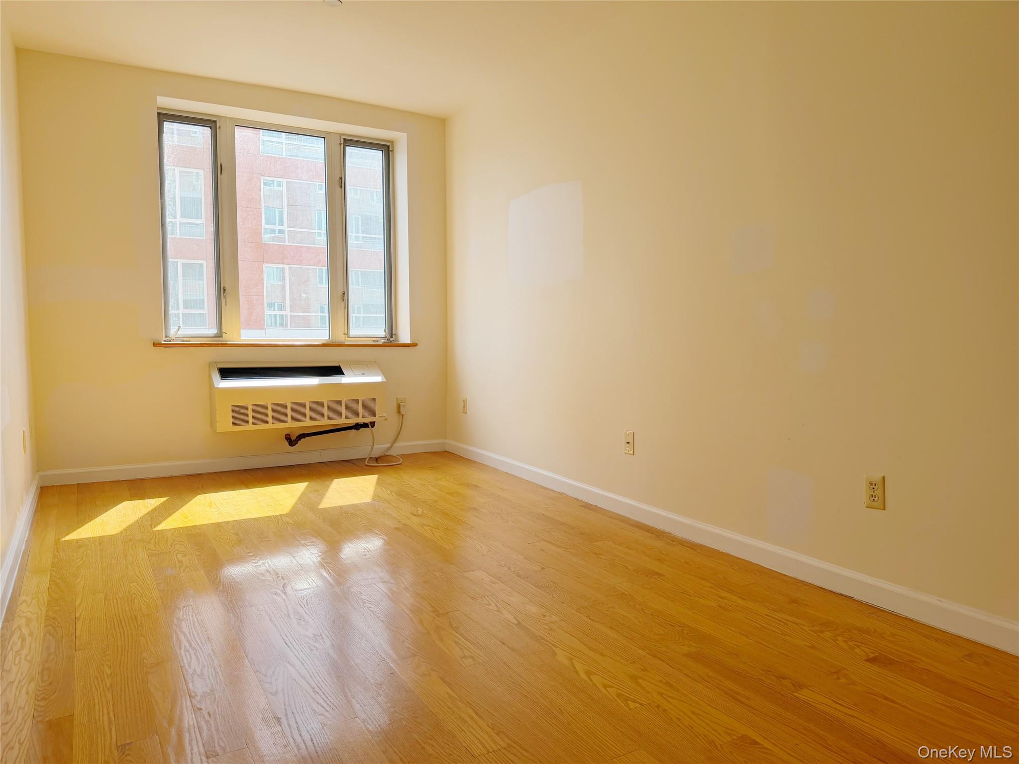 6314 Queens Boulevard 3e Property Photo 7