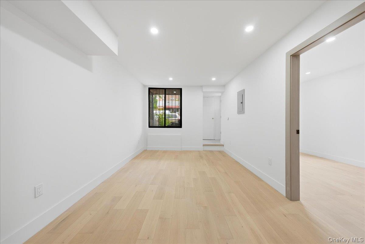 122 E 46th Street Property Photo 5