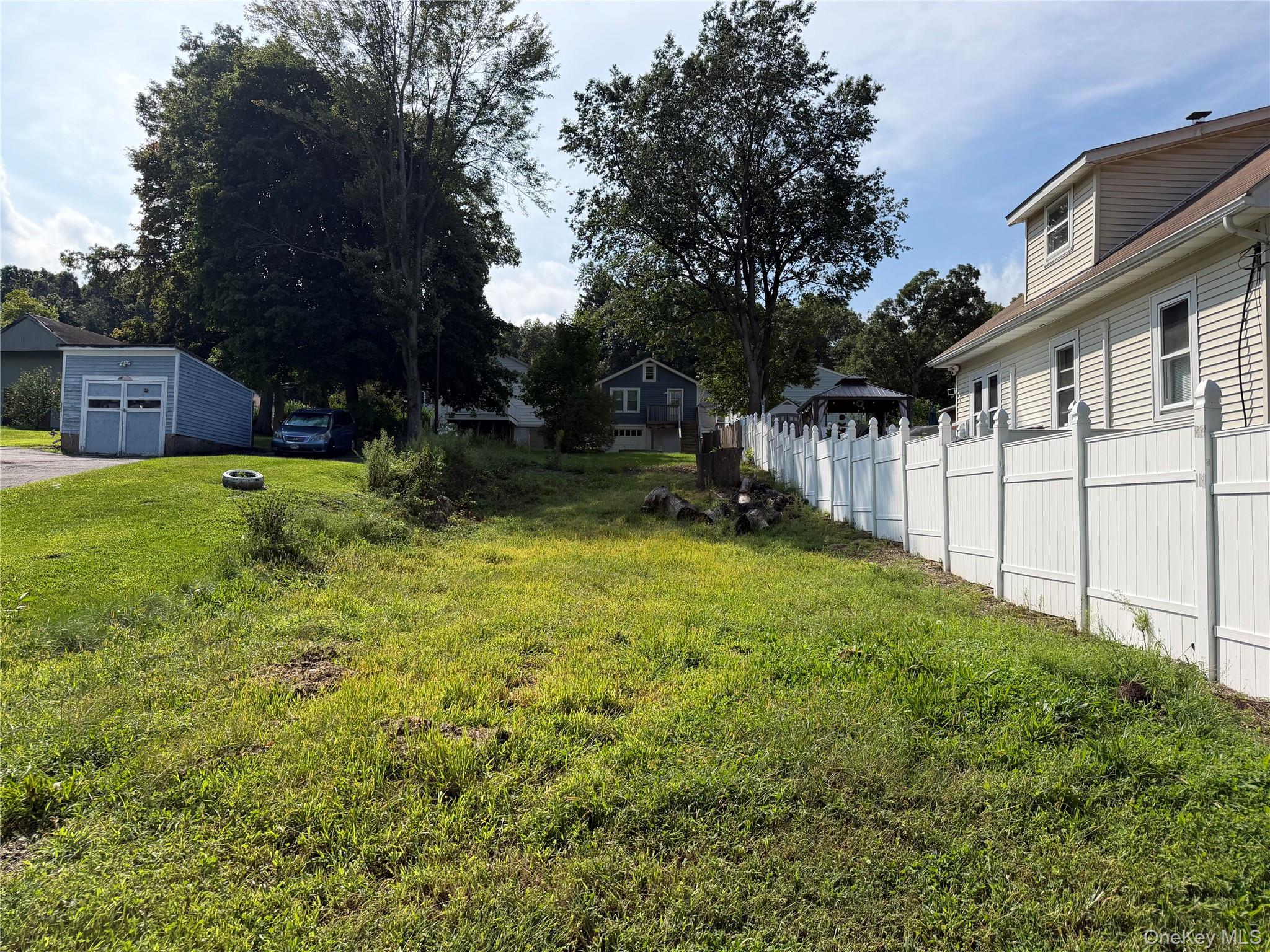 93 Fowler Avenue Property Photo 1