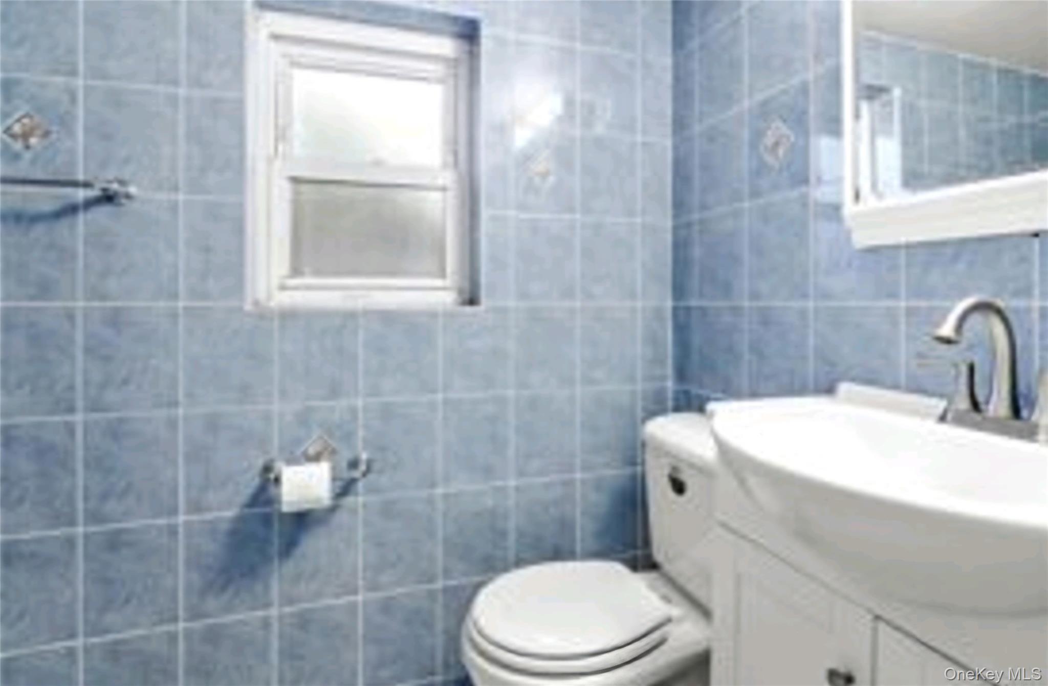 836 Revere Avenue Property Photo 6