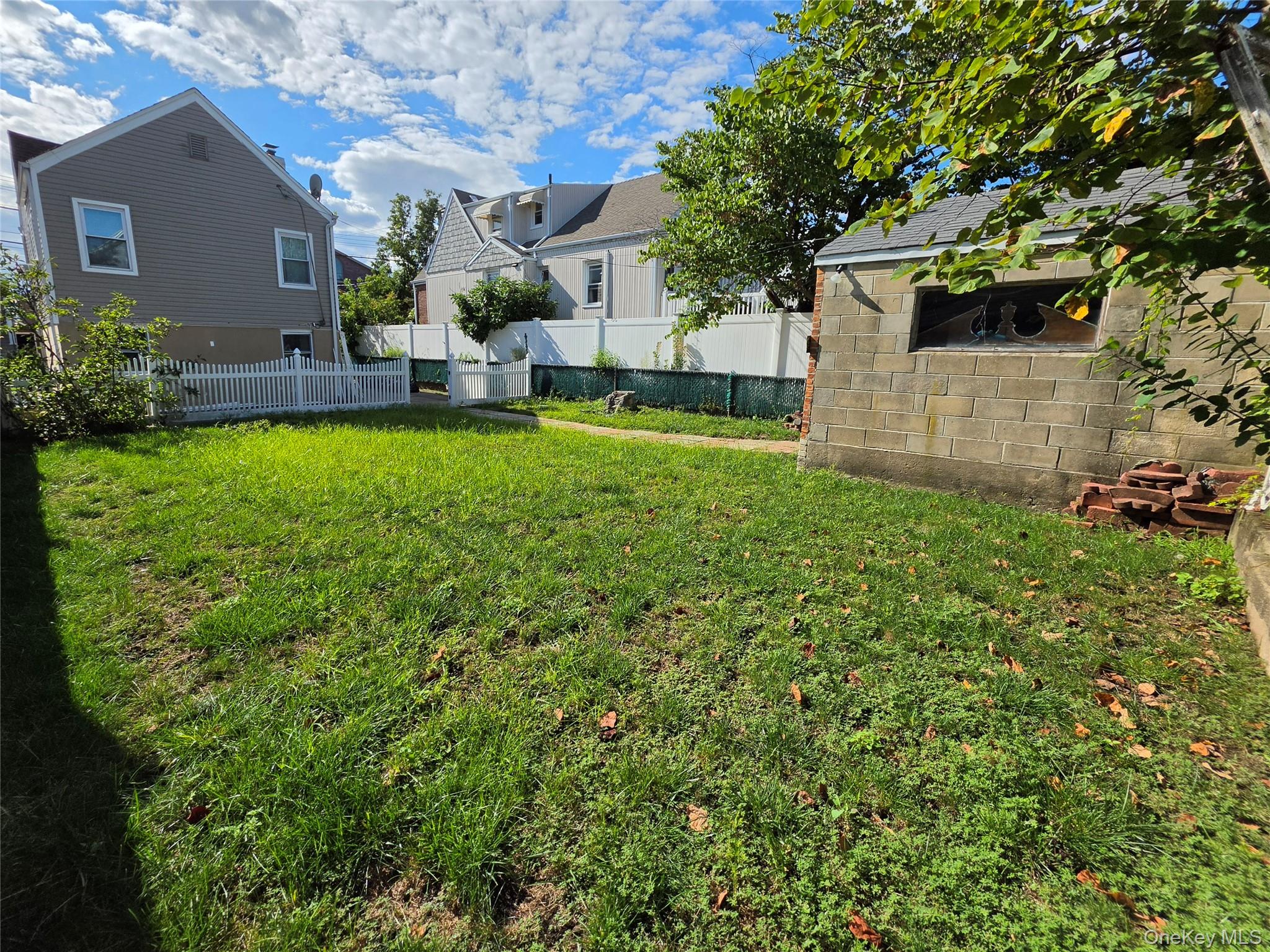 159-15 95th Street Property Photo 19