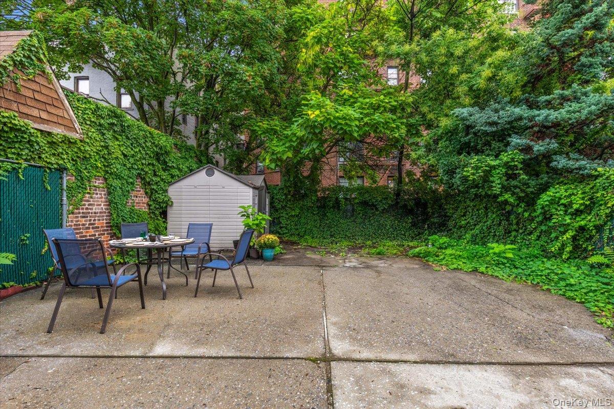2516 Glebe Avenue Property Photo 23