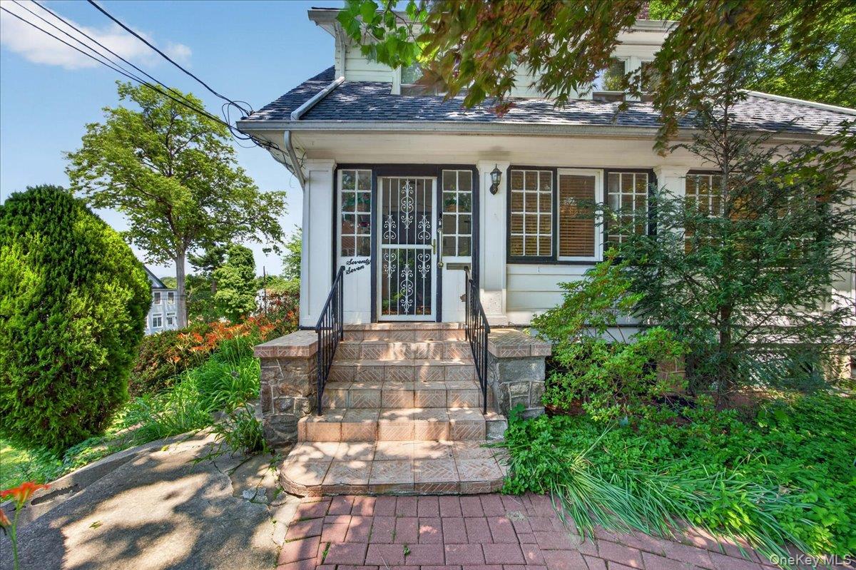 77 Irving Place Property Photo 1