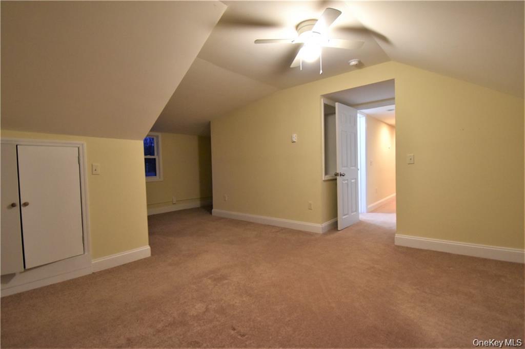 29 Oregon Trail Property Photo 8
