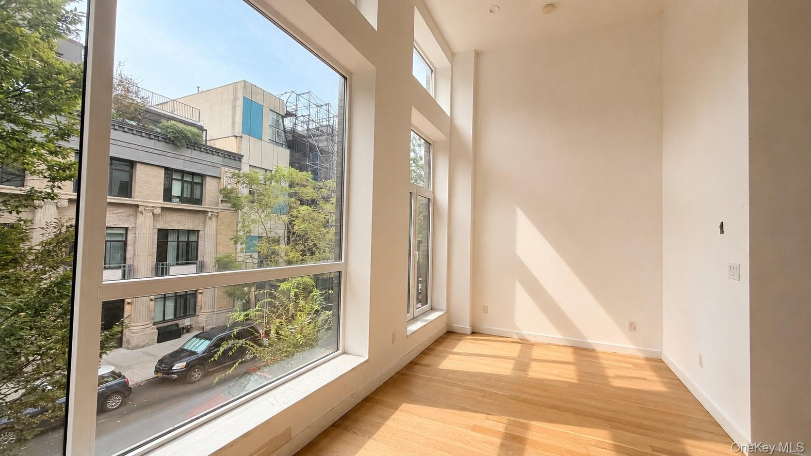 138 Huron Street 2a Property Photo 1