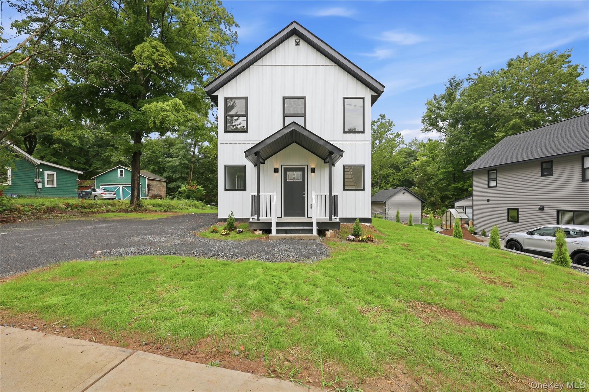 183 Center Street Property Photo 1