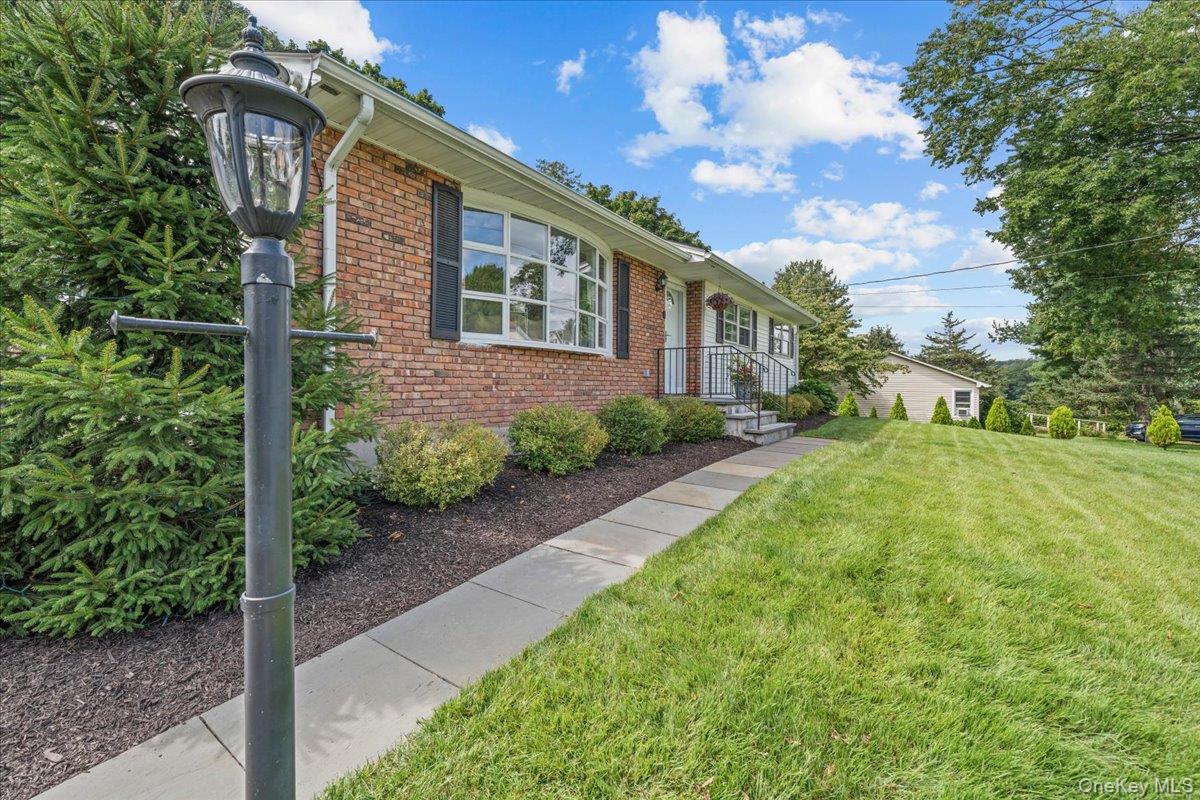 15 Robinson Avenue Property Photo 4