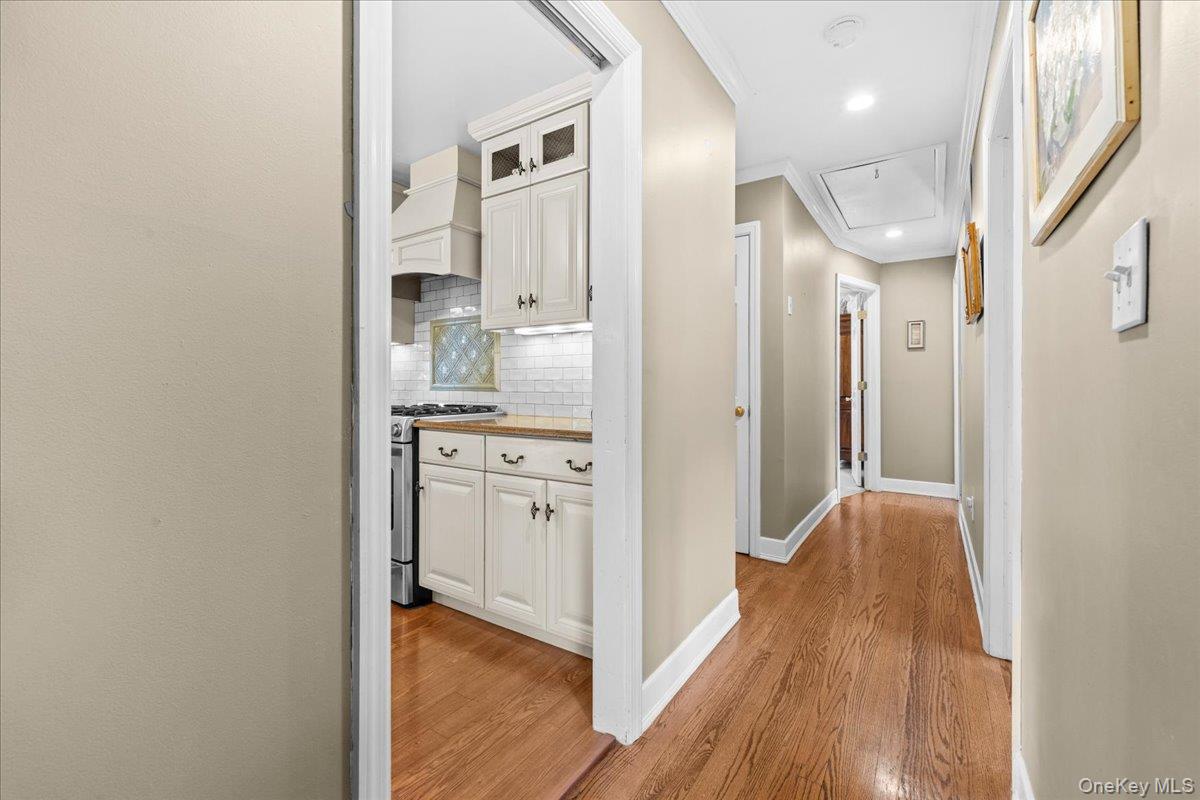 15 Robinson Avenue Property Photo 11