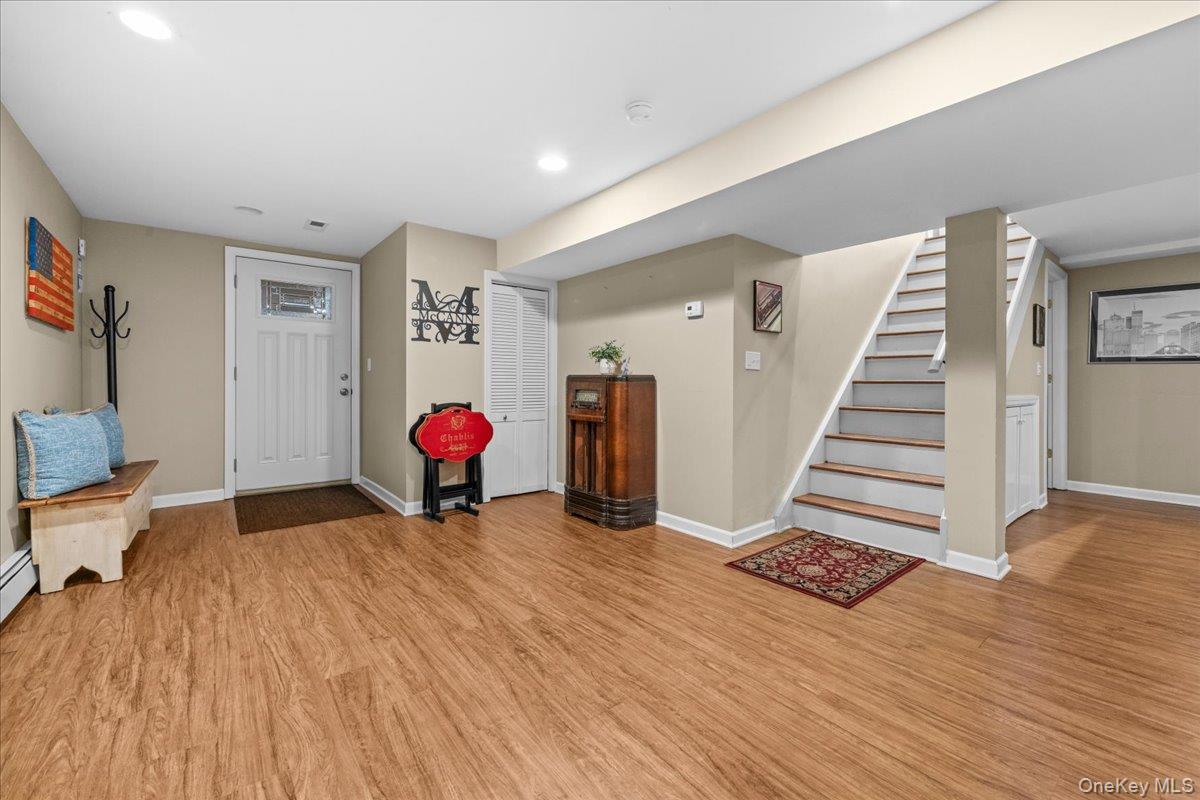 15 Robinson Avenue Property Photo 16