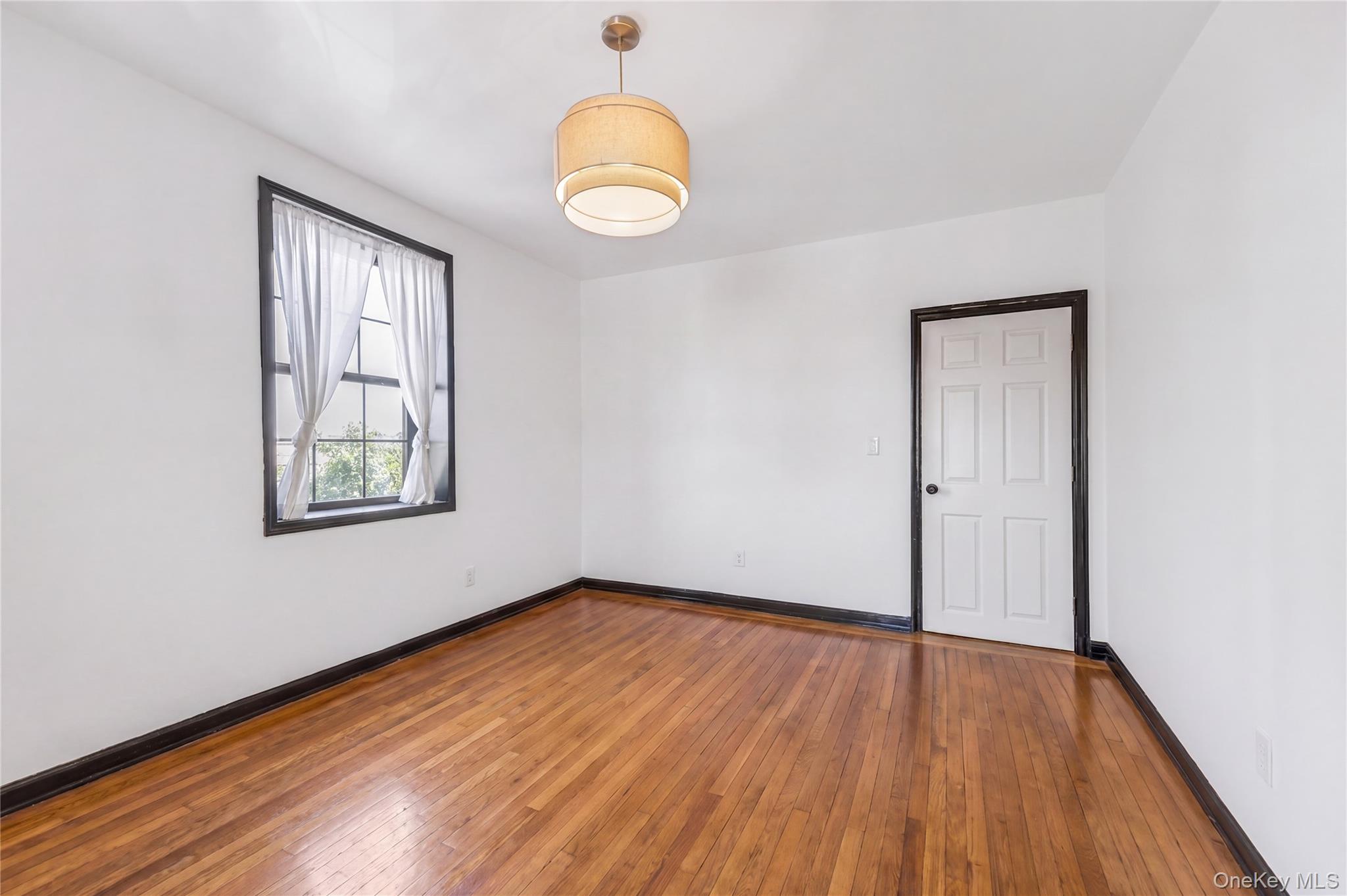 808 Bronx River Road 6c Property Photo 12
