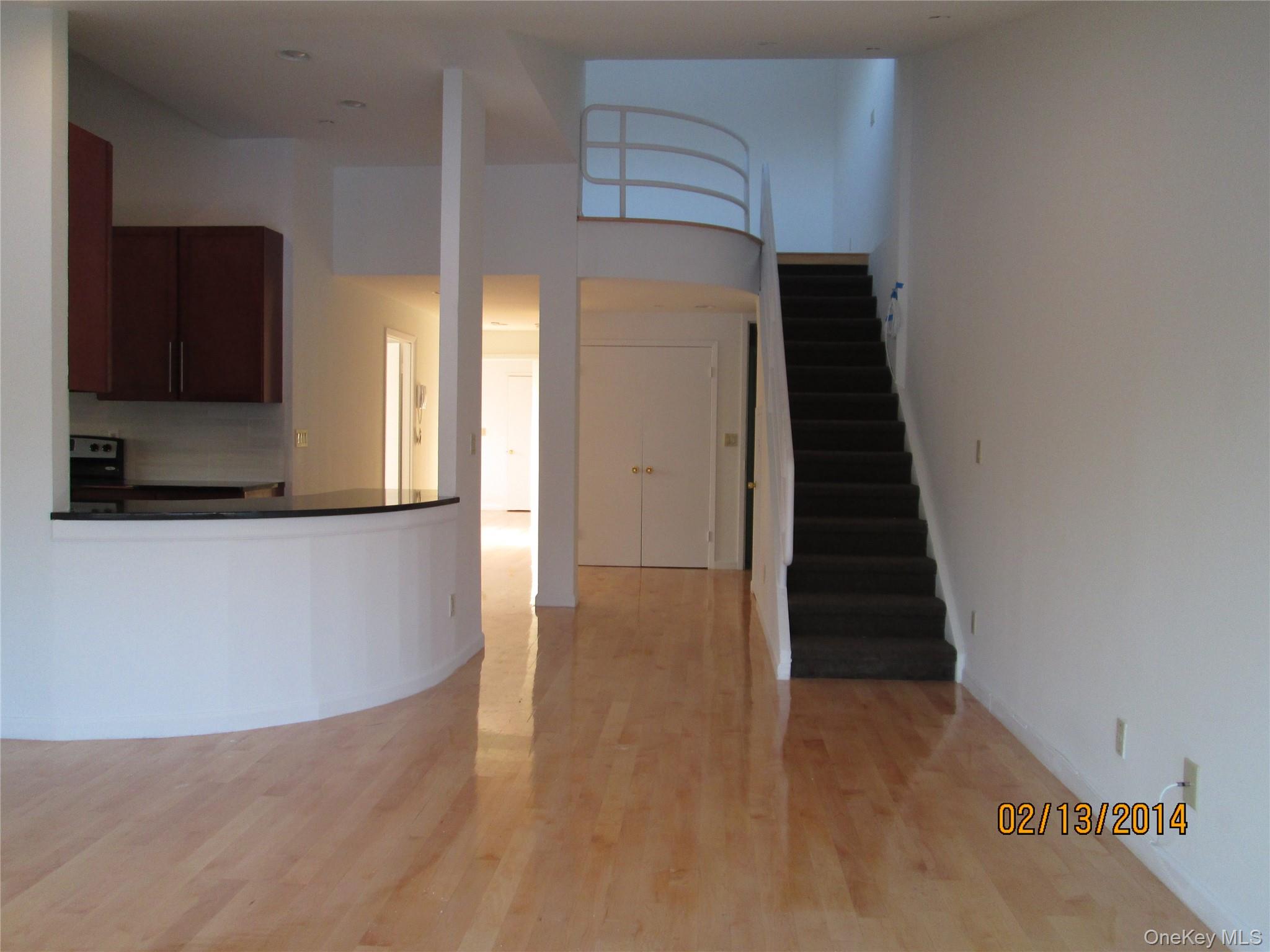 237 Great Neck 4b Property Photo 3