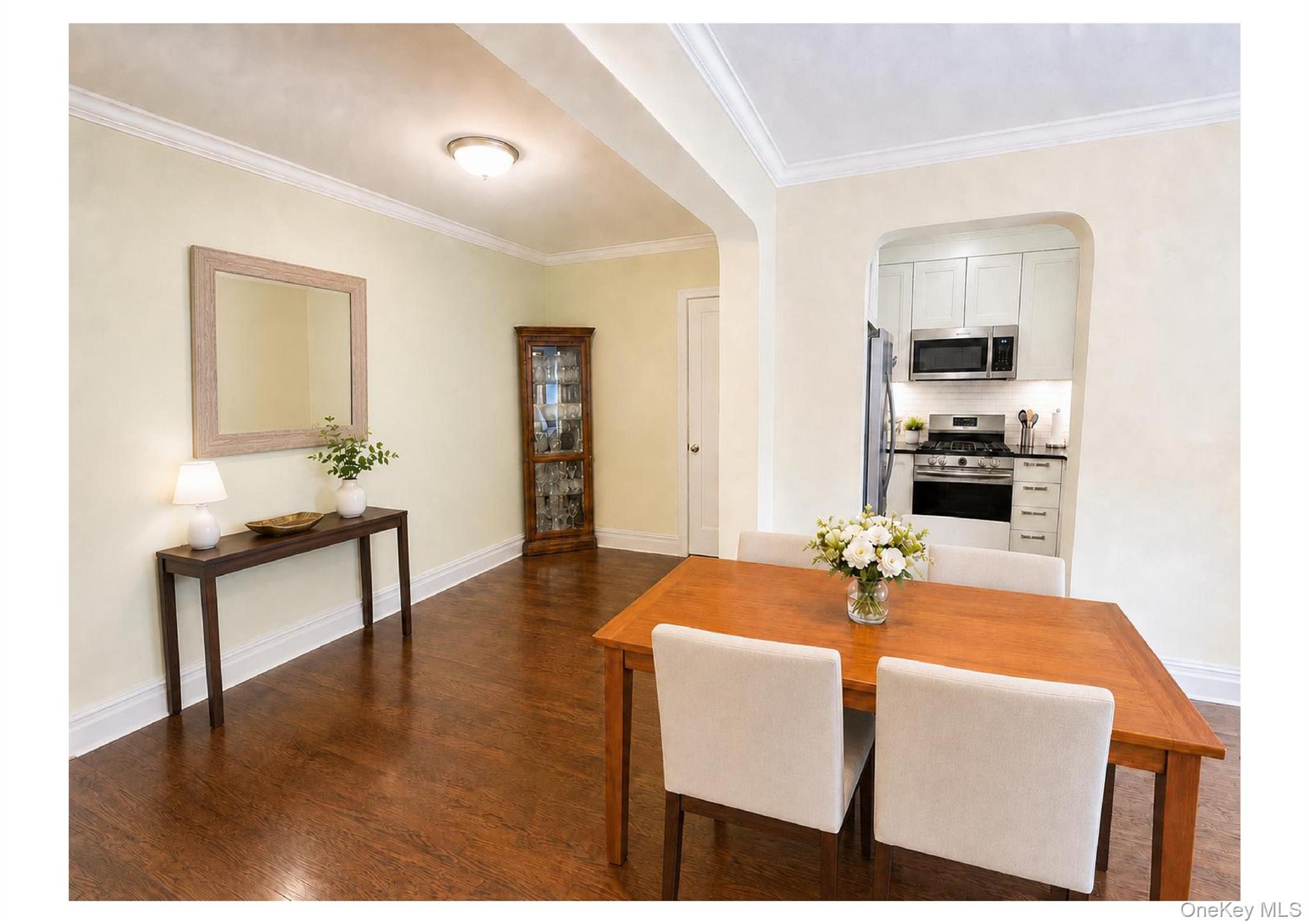 73-12 35th Avenue D32 Property Photo 9
