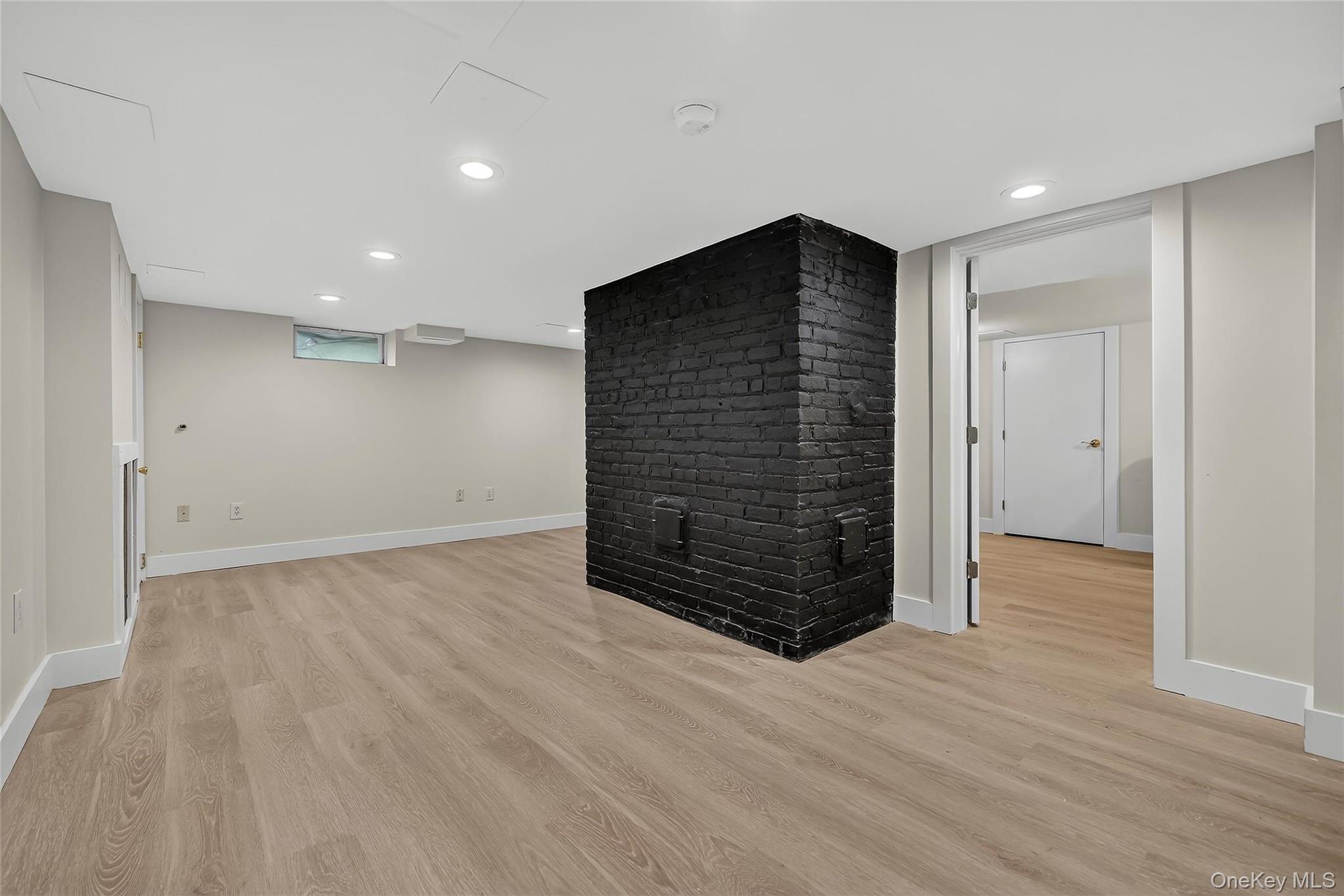 16 Maple Avenue Property Photo 25